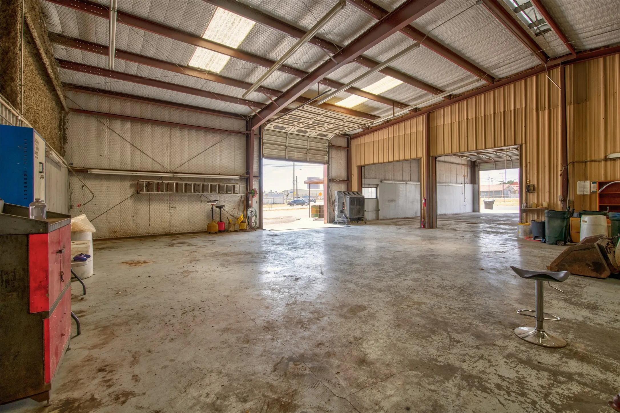 Business For Sale in Taylor County , 409 N Treadaway Boulevard, Abilene, Texas 79601, 0, 0, Garage spaces, 0 Sqft, built in 1981, mls#21385137, Real Estate Agent in Abilene, Homes For Sale in Taylor county, Homes For Sale in Abilene, Realtor in Abilene Texas, Real Estate Brokerage Independent Realty Texas, Luminita Cordes Realtor