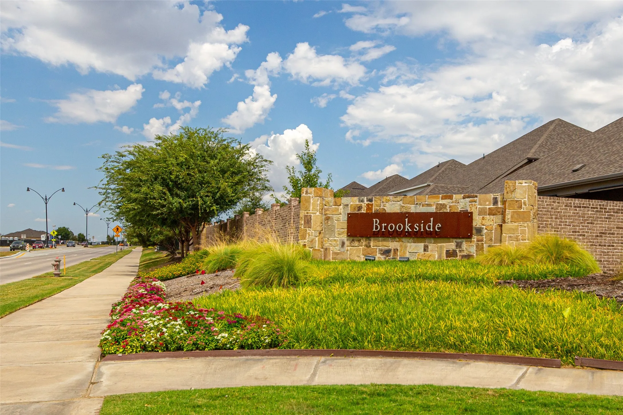 Single Family Residence For Sale in Collin County , 612 Fawn Valley Drive, Princeton, Texas 75407, 4 Bedroom, 3 Bathroom, 2 Garage spaces, 2,270 Sqft, built in 2020, mls#21385713, Real Estate Agent in Princeton, Homes For Sale in Collin county, Homes For Sale in Princeton, Realtor in Princeton Texas, Real Estate Brokerage Independent Realty Texas, Luminita Cordes Realtor