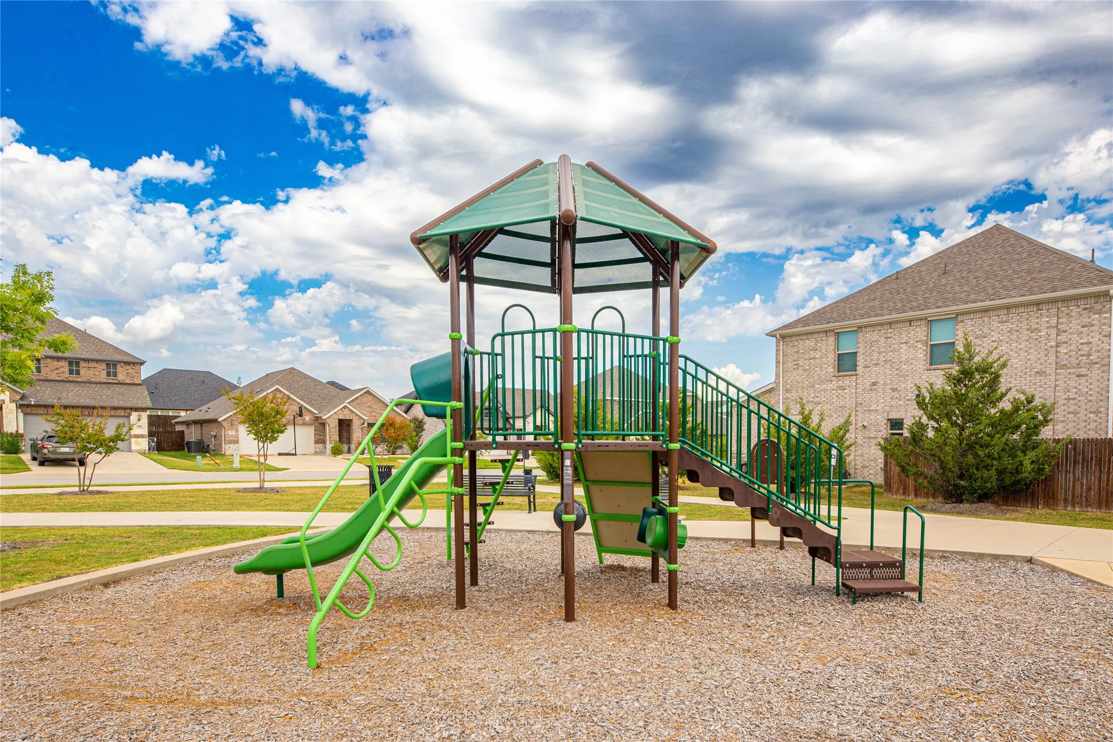 Single Family Residence For Sale in Collin County , 612 Fawn Valley Drive, Princeton, Texas 75407, 4 Bedroom, 3 Bathroom, 2 Garage spaces, 2,270 Sqft, built in 2020, mls#21385713, Real Estate Agent in Princeton, Homes For Sale in Collin county, Homes For Sale in Princeton, Realtor in Princeton Texas, Real Estate Brokerage Independent Realty Texas, Luminita Cordes Realtor