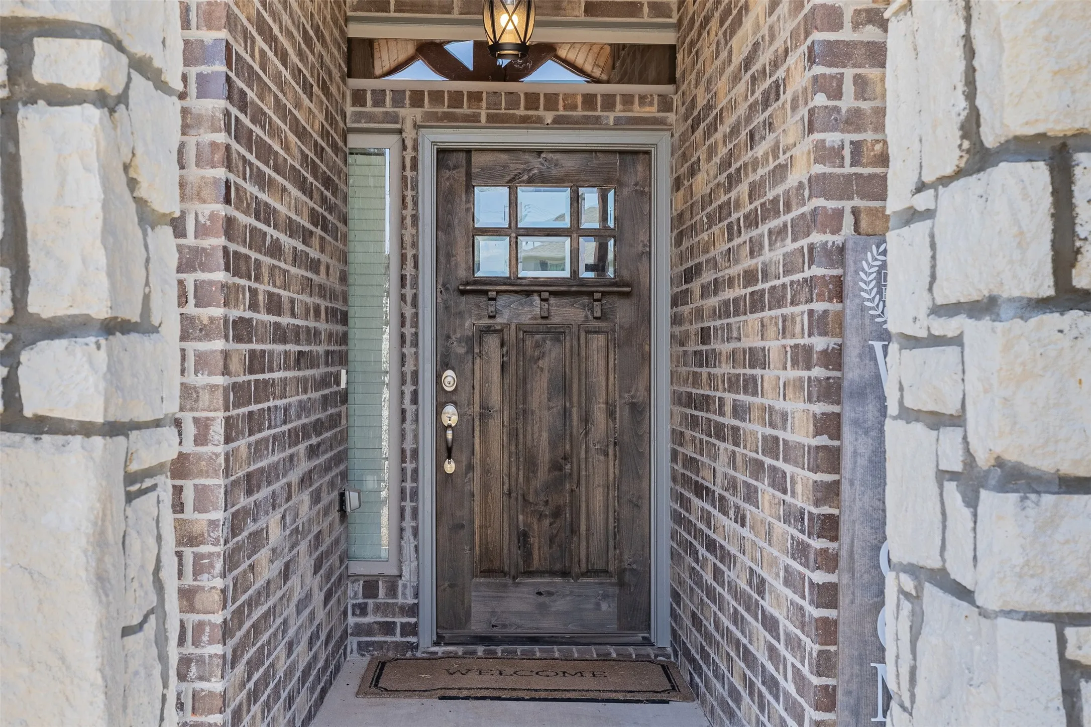 Single Family Residence For Sale in Grayson County , 3919 Rose Hill Court, Denison, Texas 75020, 3 Bedroom, 2 Bathroom, 2 Garage spaces, 1,822 Sqft, built in 2023, mls#21382369, Real Estate Agent in Denison, Homes For Sale in Grayson county, Homes For Sale in Denison, Realtor in Denison Texas, Real Estate Brokerage Independent Realty Texas, Luminita Cordes Realtor