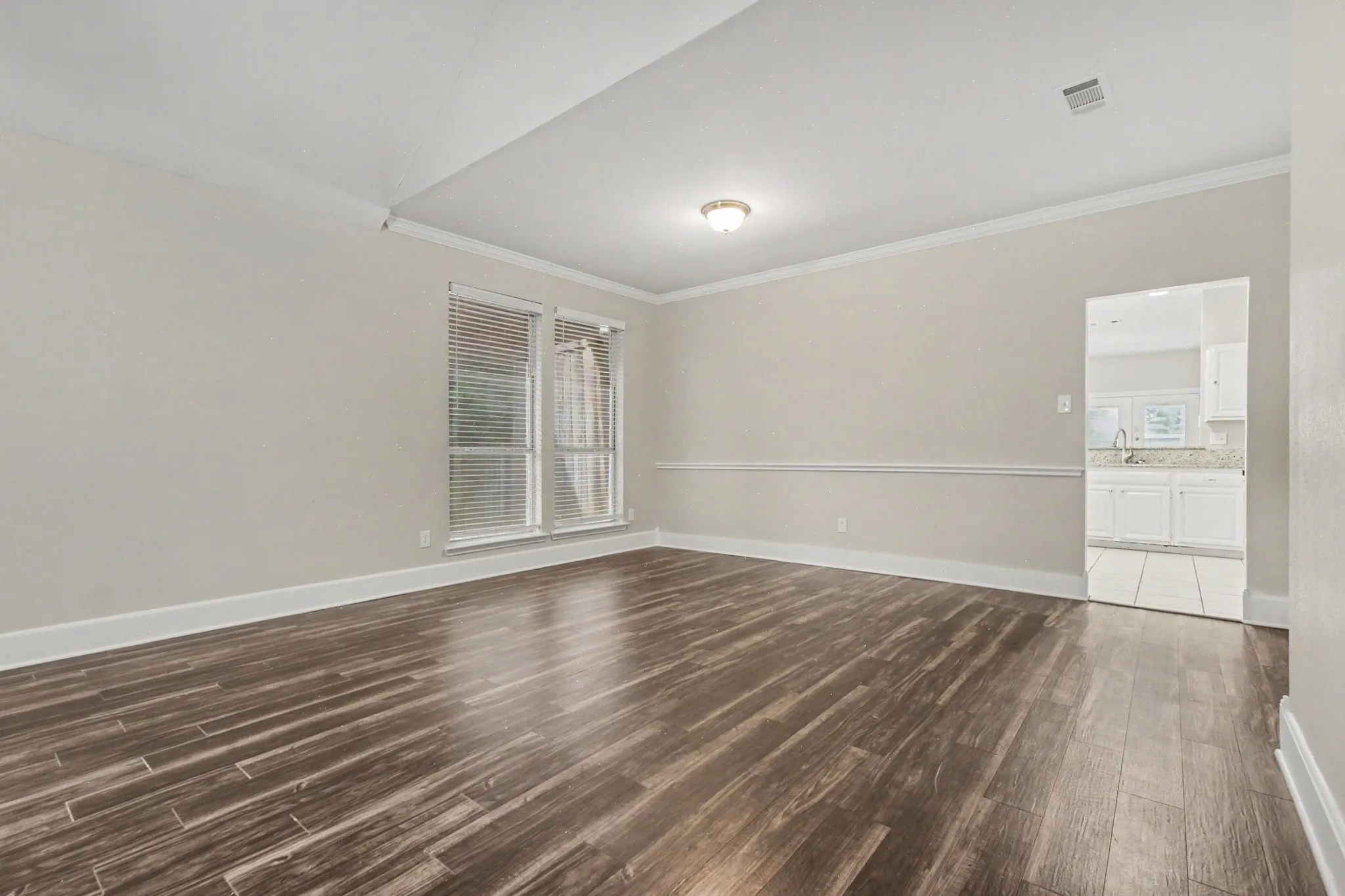 Single Family Residence For Sale in Collin County , 736 Fairlawn Street, Allen, Texas 75002, 3 Bedroom, 2 Bathroom, 2 Garage spaces, 1,978 Sqft, built in 1991, mls#21385911, Real Estate Agent in Allen, Homes For Sale in Collin county, Homes For Sale in Allen, Realtor in Allen Texas, Real Estate Brokerage Independent Realty Texas, Luminita Cordes Realtor