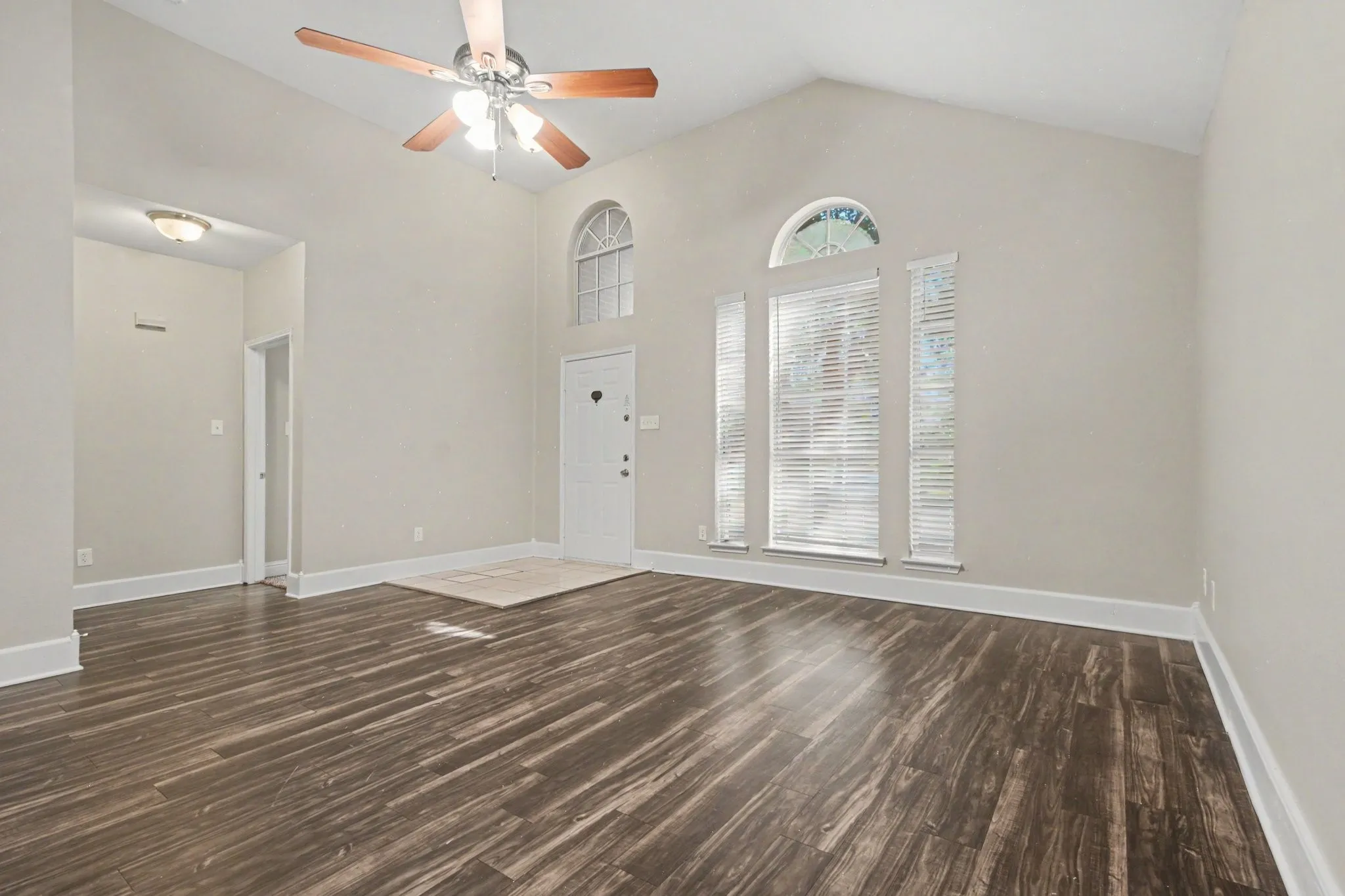 Single Family Residence For Sale in Collin County , 736 Fairlawn Street, Allen, Texas 75002, 3 Bedroom, 2 Bathroom, 2 Garage spaces, 1,978 Sqft, built in 1991, mls#21385911, Real Estate Agent in Allen, Homes For Sale in Collin county, Homes For Sale in Allen, Realtor in Allen Texas, Real Estate Brokerage Independent Realty Texas, Luminita Cordes Realtor