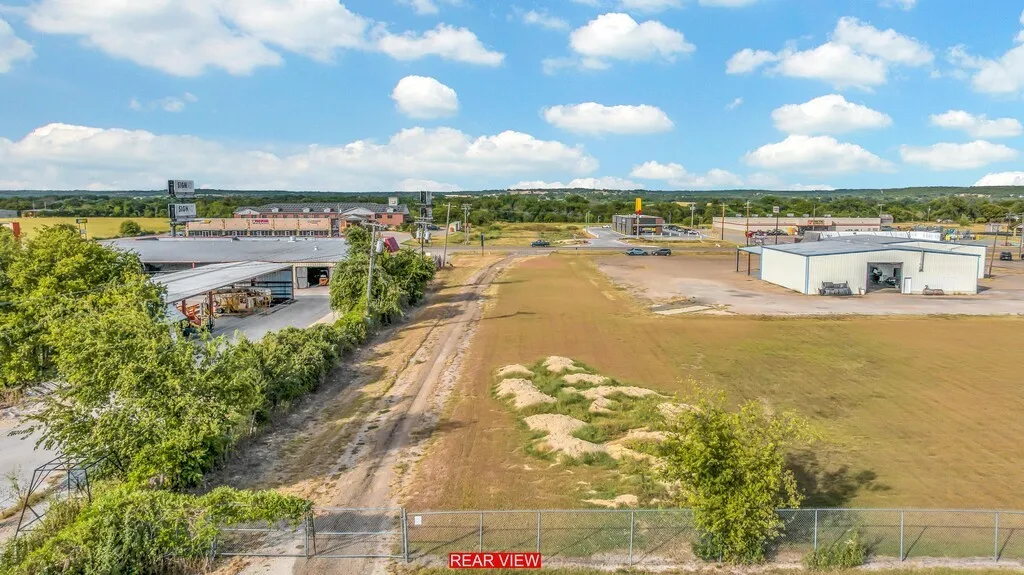 Unimproved Land For Sale in Bosque County , TBD Hwy 6 (Commercial), Clifton, Texas 76634, 0, 0, Garage spaces, 0 Sqft, built in 0, mls#21386132, Real Estate Agent in Clifton, Homes For Sale in Bosque county, Homes For Sale in Clifton, Realtor in Clifton Texas, Real Estate Brokerage Independent Realty Texas, Luminita Cordes Realtor