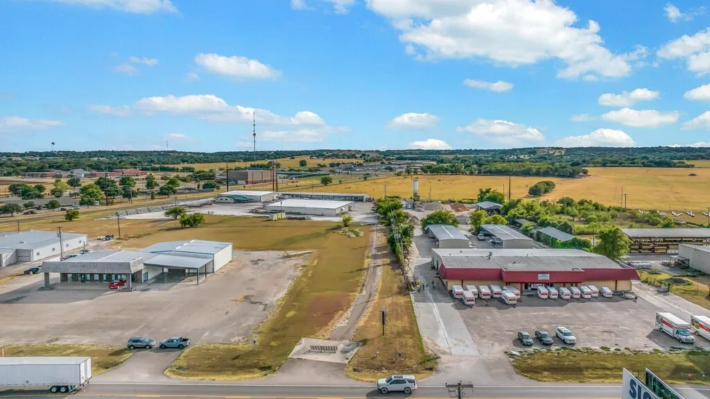 Unimproved Land For Sale in Bosque County , TBD Hwy 6 (Commercial), Clifton, Texas 76634, 0, 0, Garage spaces, 0 Sqft, built in 0, mls#21386132, Real Estate Agent in Clifton, Homes For Sale in Bosque county, Homes For Sale in Clifton, Realtor in Clifton Texas, Real Estate Brokerage Independent Realty Texas, Luminita Cordes Realtor