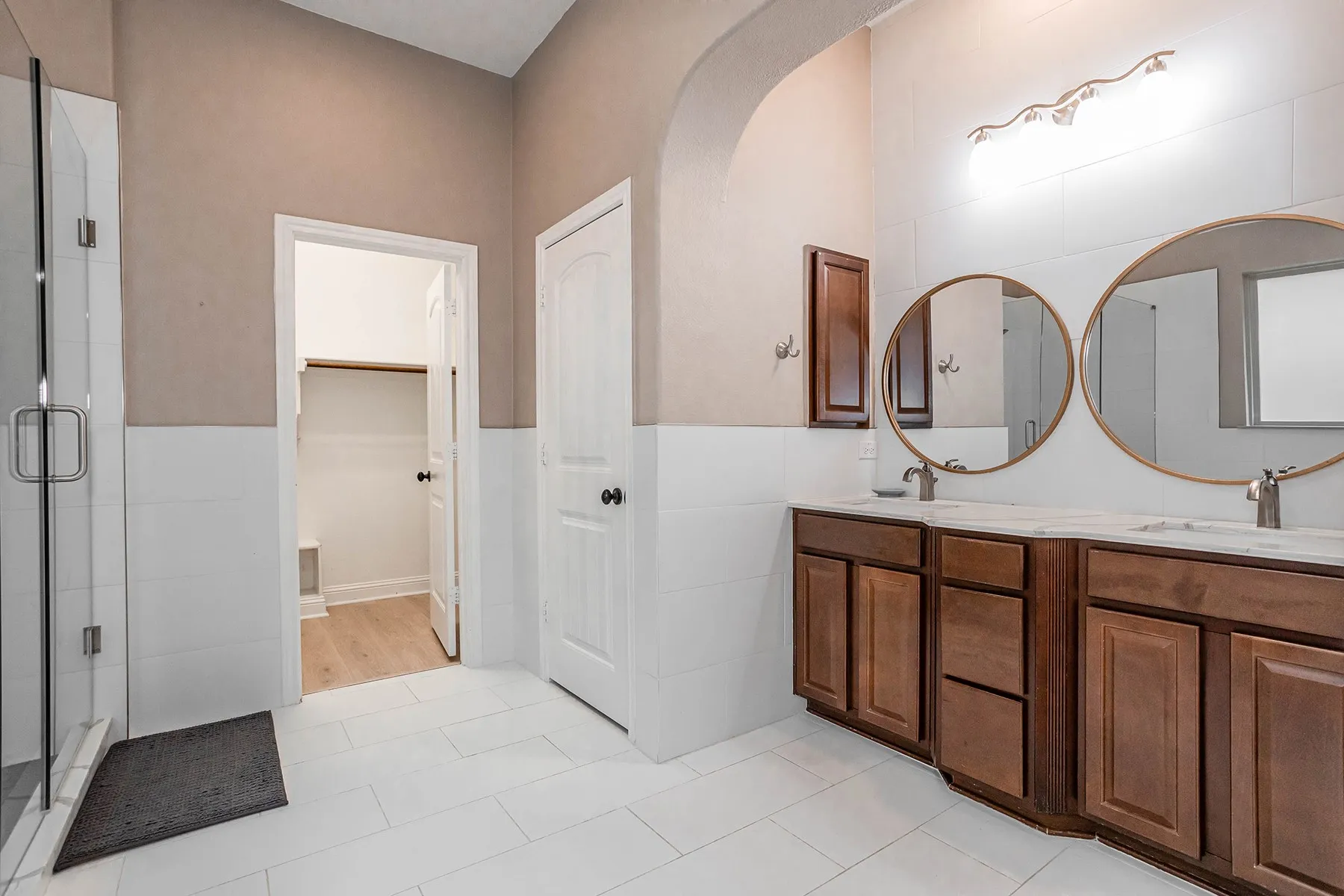 Condominium For Sale in Collin County , 8609 Grassland Drive, Mc Kinney, Texas 75070, 2 Bedroom, 2 Bathroom, 2 Garage spaces, 1,705 Sqft, built in 2014, mls#21386133, Real Estate Agent in Mc Kinney, Homes For Sale in Collin county, Homes For Sale in Mc Kinney, Realtor in Mc Kinney Texas, Real Estate Brokerage Independent Realty Texas, Luminita Cordes Realtor