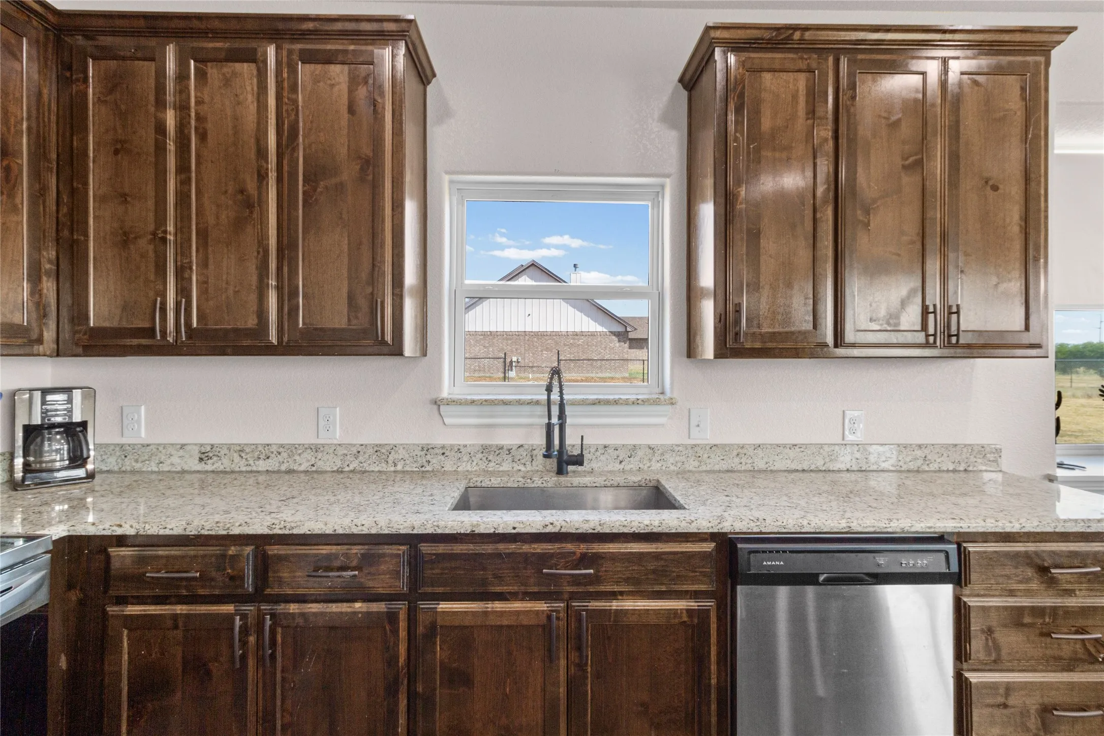 Single Family Residence For Sale in Johnson County , 5720 County Road 1017, Joshua, Texas 76058, 5 Bedroom, 3 Bathroom, 2 Garage spaces, 2,451 Sqft, built in 2021, mls#21385171, Real Estate Agent in Joshua, Homes For Sale in Johnson county, Homes For Sale in Joshua, Realtor in Joshua Texas, Real Estate Brokerage Independent Realty Texas, Luminita Cordes Realtor