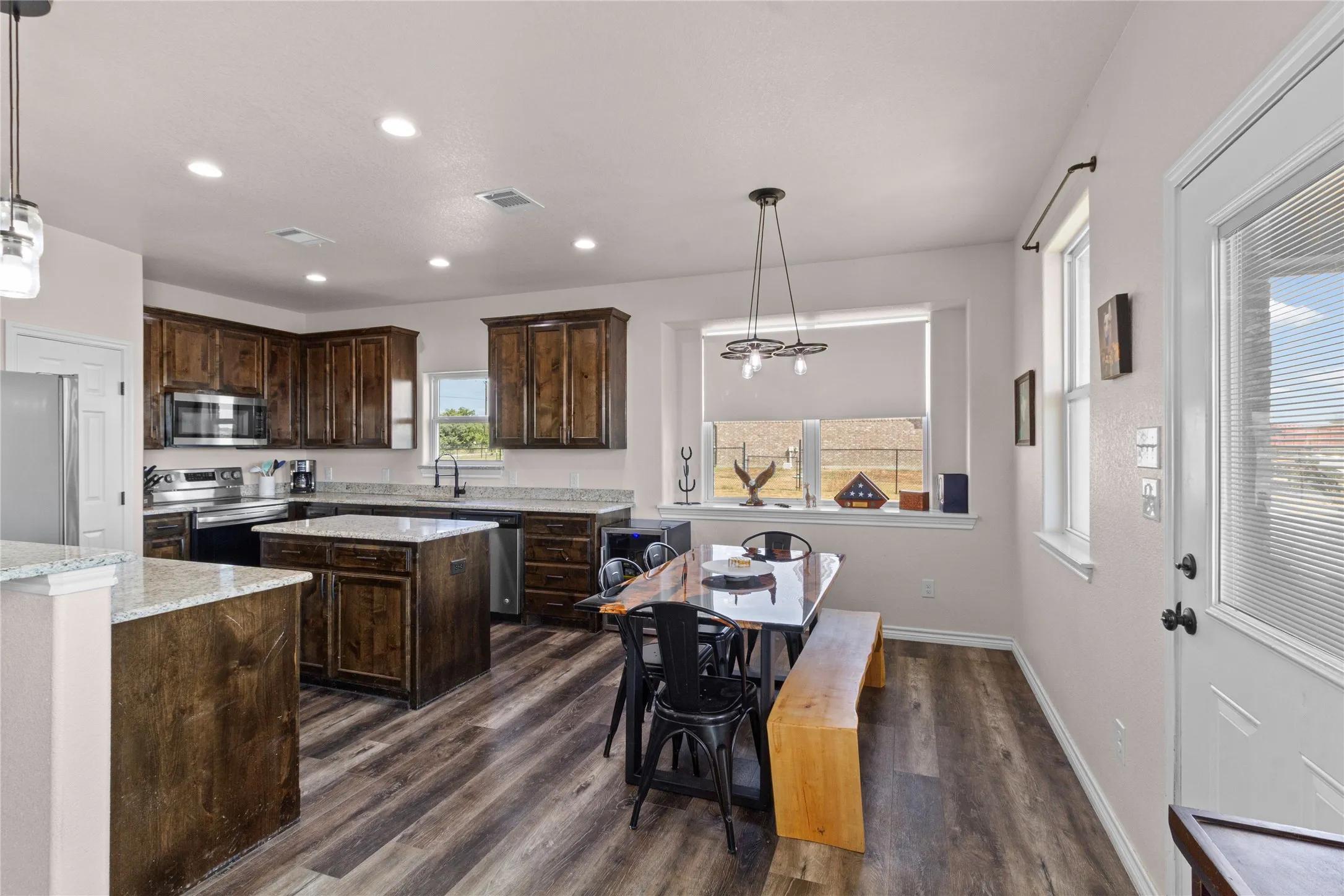 Single Family Residence For Sale in Johnson County , 5720 County Road 1017, Joshua, Texas 76058, 5 Bedroom, 3 Bathroom, 2 Garage spaces, 2,451 Sqft, built in 2021, mls#21385171, Real Estate Agent in Joshua, Homes For Sale in Johnson county, Homes For Sale in Joshua, Realtor in Joshua Texas, Real Estate Brokerage Independent Realty Texas, Luminita Cordes Realtor
