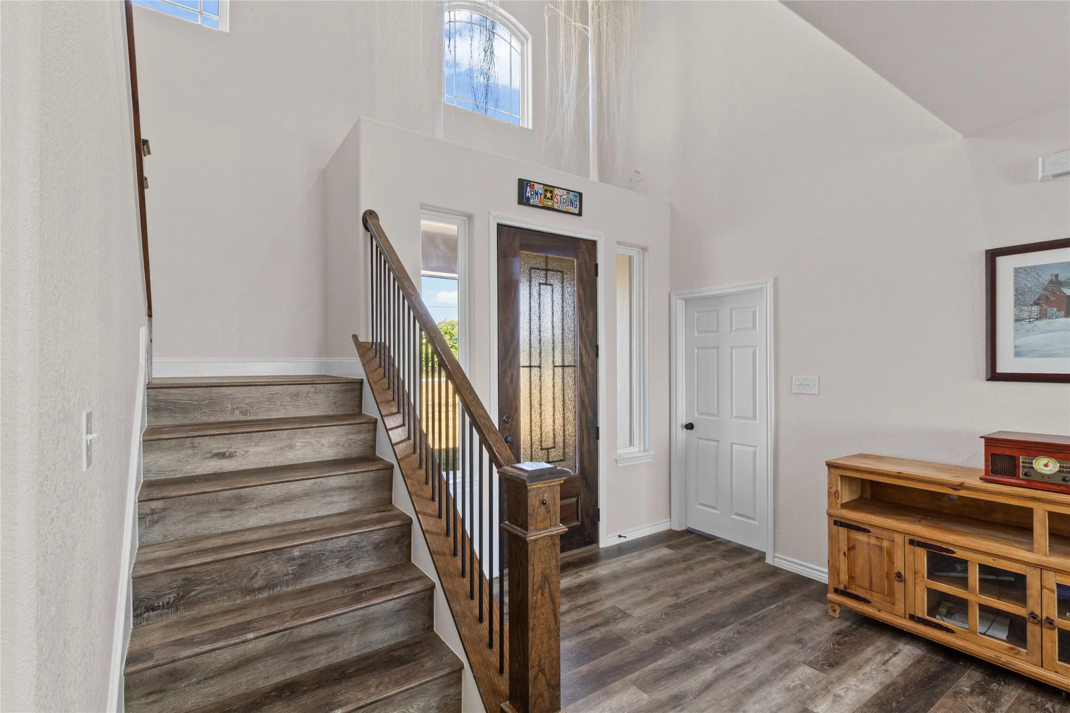 Single Family Residence For Sale in Johnson County , 5720 County Road 1017, Joshua, Texas 76058, 5 Bedroom, 3 Bathroom, 2 Garage spaces, 2,451 Sqft, built in 2021, mls#21385171, Real Estate Agent in Joshua, Homes For Sale in Johnson county, Homes For Sale in Joshua, Realtor in Joshua Texas, Real Estate Brokerage Independent Realty Texas, Luminita Cordes Realtor