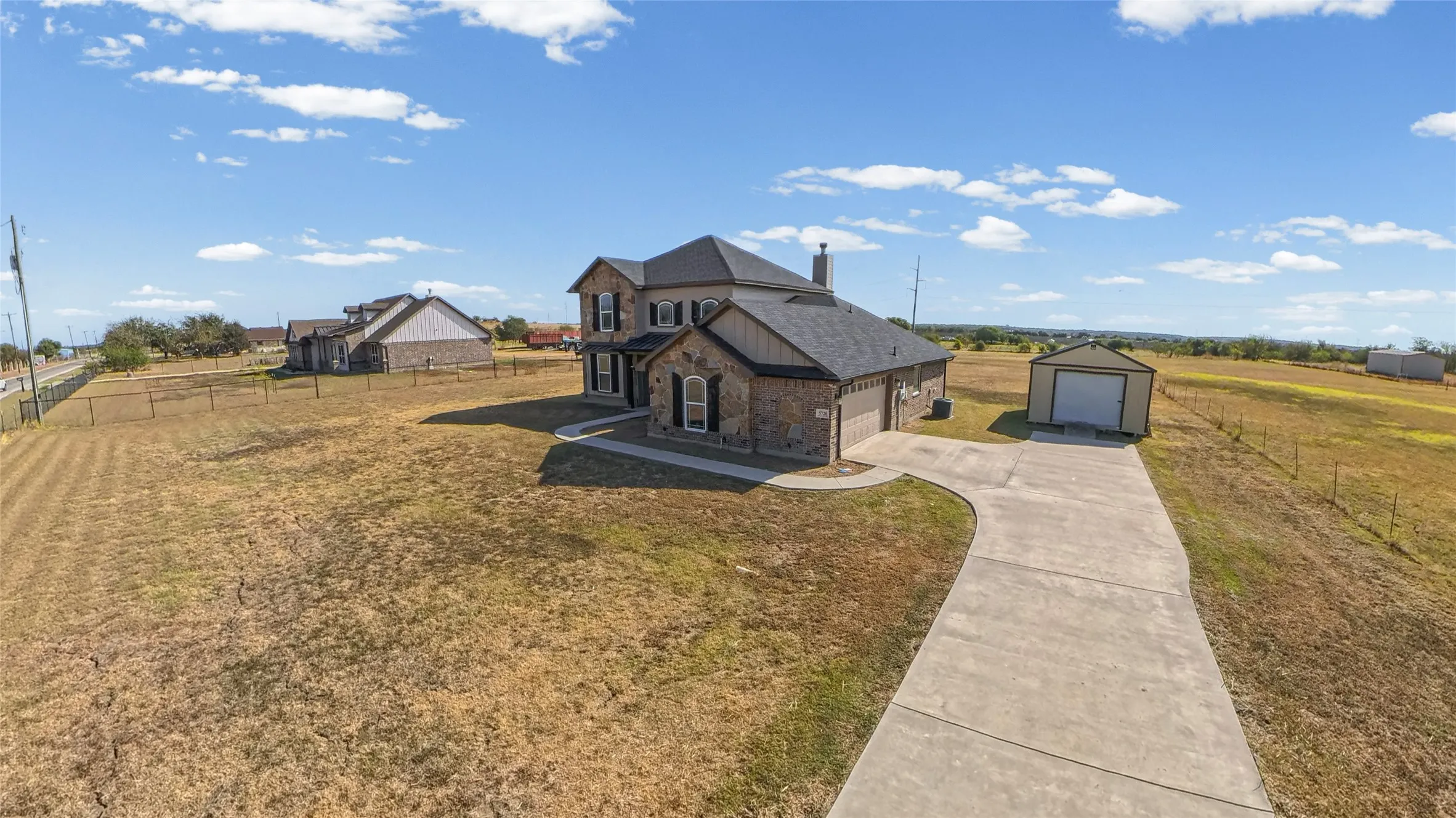 Single Family Residence For Sale in Johnson County , 5720 County Road 1017, Joshua, Texas 76058, 5 Bedroom, 3 Bathroom, 2 Garage spaces, 2,451 Sqft, built in 2021, mls#21385171, Real Estate Agent in Joshua, Homes For Sale in Johnson county, Homes For Sale in Joshua, Realtor in Joshua Texas, Real Estate Brokerage Independent Realty Texas, Luminita Cordes Realtor