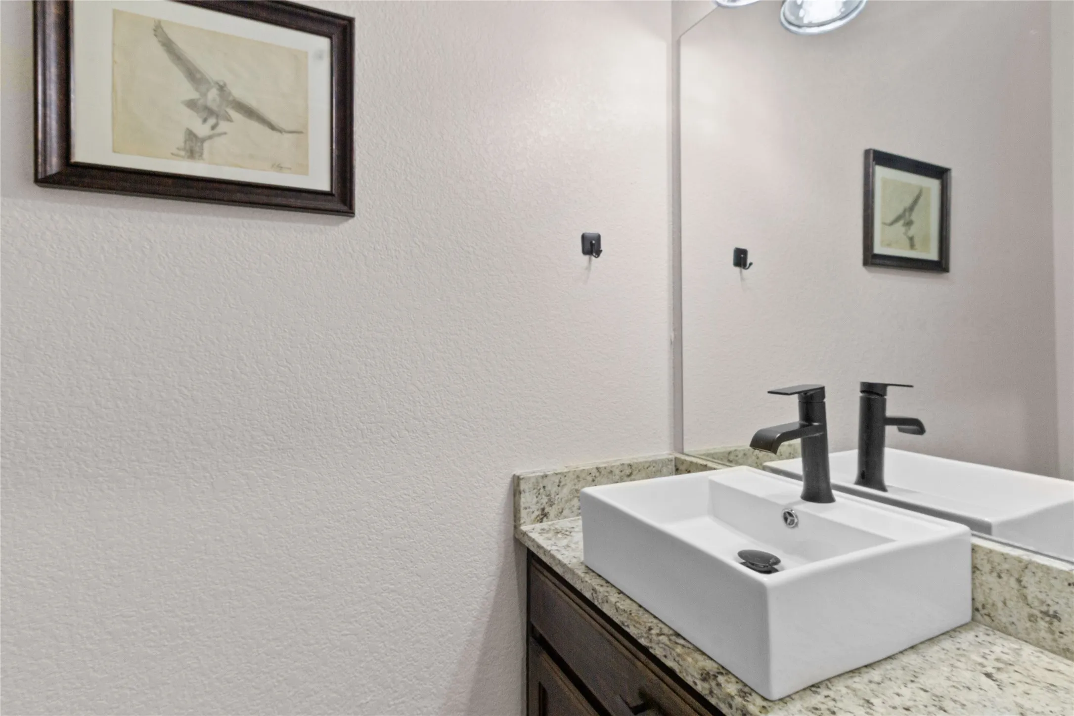 Single Family Residence For Sale in Johnson County , 5720 County Road 1017, Joshua, Texas 76058, 5 Bedroom, 3 Bathroom, 2 Garage spaces, 2,451 Sqft, built in 2021, mls#21385171, Real Estate Agent in Joshua, Homes For Sale in Johnson county, Homes For Sale in Joshua, Realtor in Joshua Texas, Real Estate Brokerage Independent Realty Texas, Luminita Cordes Realtor