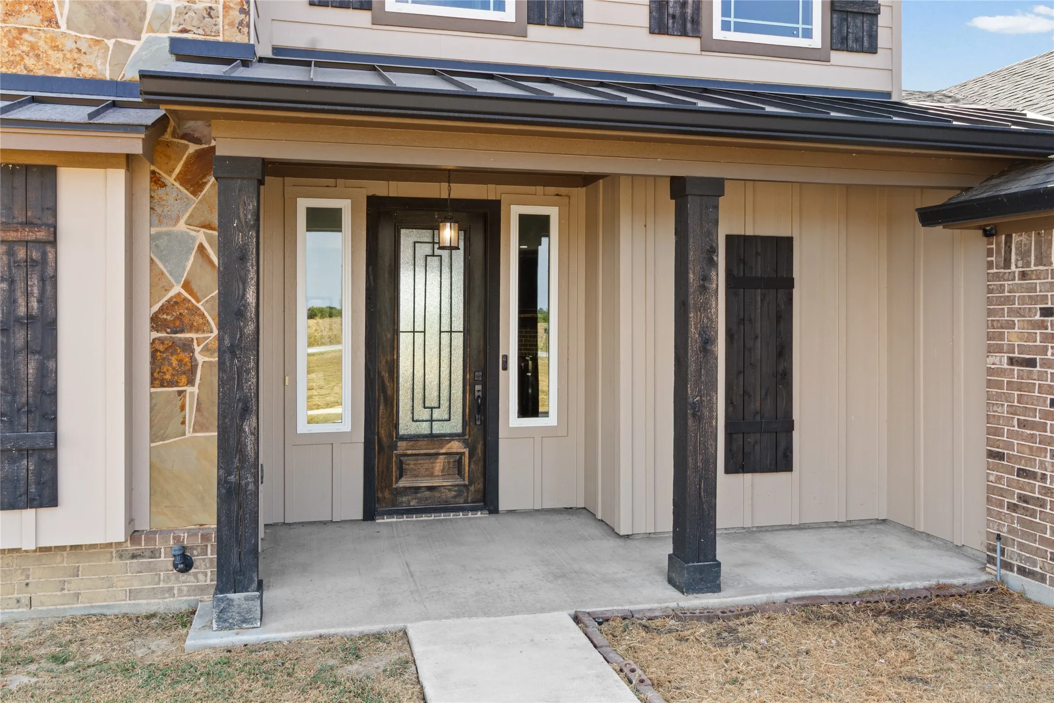 Single Family Residence For Sale in Johnson County , 5720 County Road 1017, Joshua, Texas 76058, 5 Bedroom, 3 Bathroom, 2 Garage spaces, 2,451 Sqft, built in 2021, mls#21385171, Real Estate Agent in Joshua, Homes For Sale in Johnson county, Homes For Sale in Joshua, Realtor in Joshua Texas, Real Estate Brokerage Independent Realty Texas, Luminita Cordes Realtor