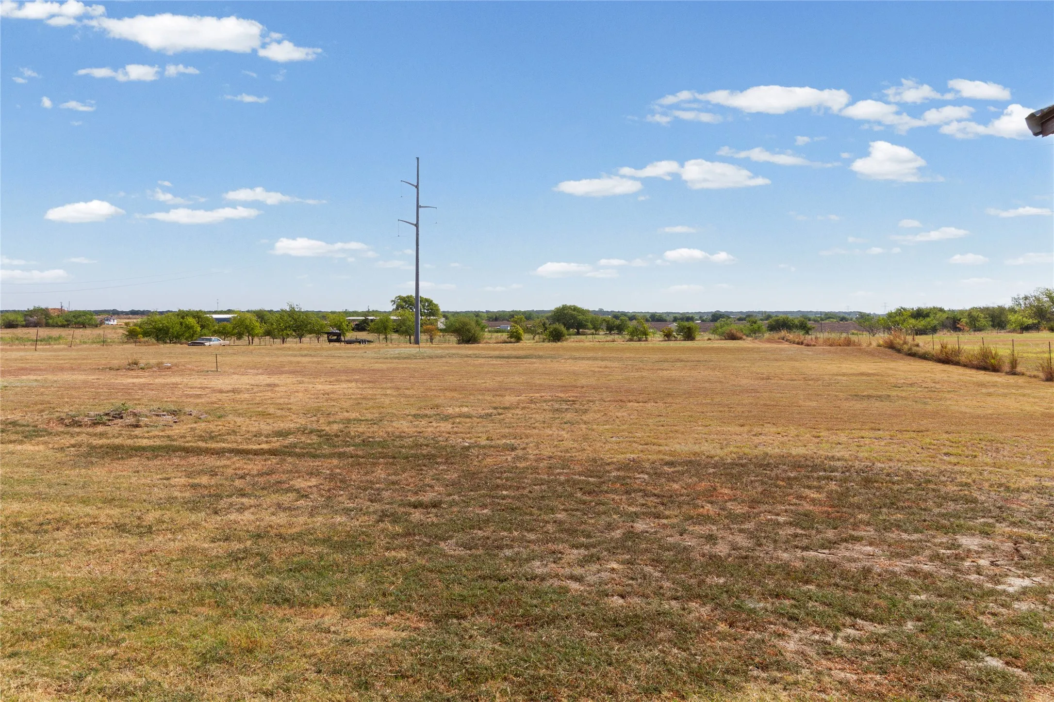 Single Family Residence For Sale in Johnson County , 5720 County Road 1017, Joshua, Texas 76058, 5 Bedroom, 3 Bathroom, 2 Garage spaces, 2,451 Sqft, built in 2021, mls#21385171, Real Estate Agent in Joshua, Homes For Sale in Johnson county, Homes For Sale in Joshua, Realtor in Joshua Texas, Real Estate Brokerage Independent Realty Texas, Luminita Cordes Realtor