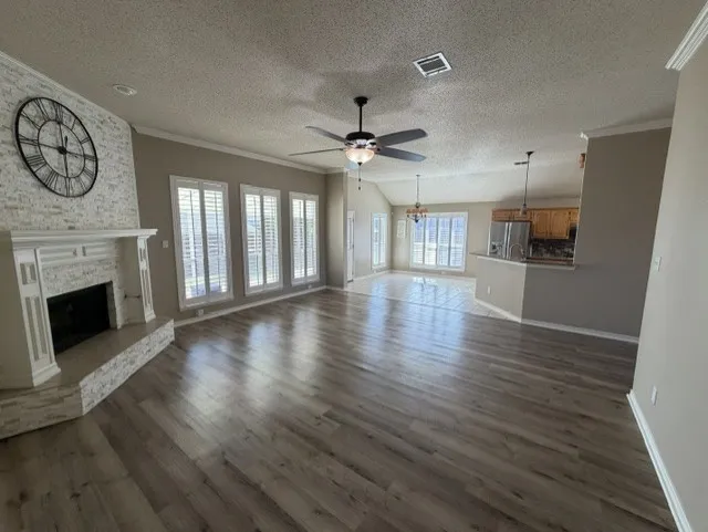 Single Family Residence For Rent in Dallas County , 3612 Cedar Creek Lane, Sachse, Texas 75048, 3 Bedroom, 2 Bathroom, 2 Garage spaces, 2,061 Sqft, built in 2003, mls#21386121, Real Estate Agent in Sachse, Homes For Rent in Dallas county, Homes For Rent in Sachse, Realtor in Sachse Texas, Real Estate Brokerage Independent Realty Texas, Luminita Cordes Realtor