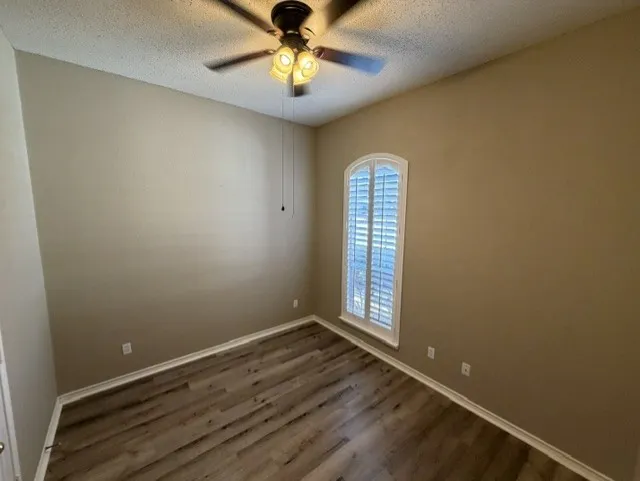 Single Family Residence For Rent in Dallas County , 3612 Cedar Creek Lane, Sachse, Texas 75048, 3 Bedroom, 2 Bathroom, 2 Garage spaces, 2,061 Sqft, built in 2003, mls#21386121, Real Estate Agent in Sachse, Homes For Rent in Dallas county, Homes For Rent in Sachse, Realtor in Sachse Texas, Real Estate Brokerage Independent Realty Texas, Luminita Cordes Realtor