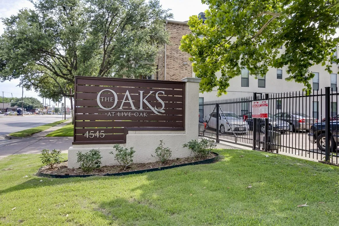 Apartment For Rent in Dallas County , 1317 Annex Avenue 323, Dallas, Texas 75204, 1 Bedroom, 1 Bathroom, Garage spaces, 489 Sqft, built in 1982, mls#21386162, Real Estate Agent in Dallas, Homes For Rent in Dallas county, Homes For Rent in Dallas, Realtor in Dallas Texas, Real Estate Brokerage Independent Realty Texas, Luminita Cordes Realtor