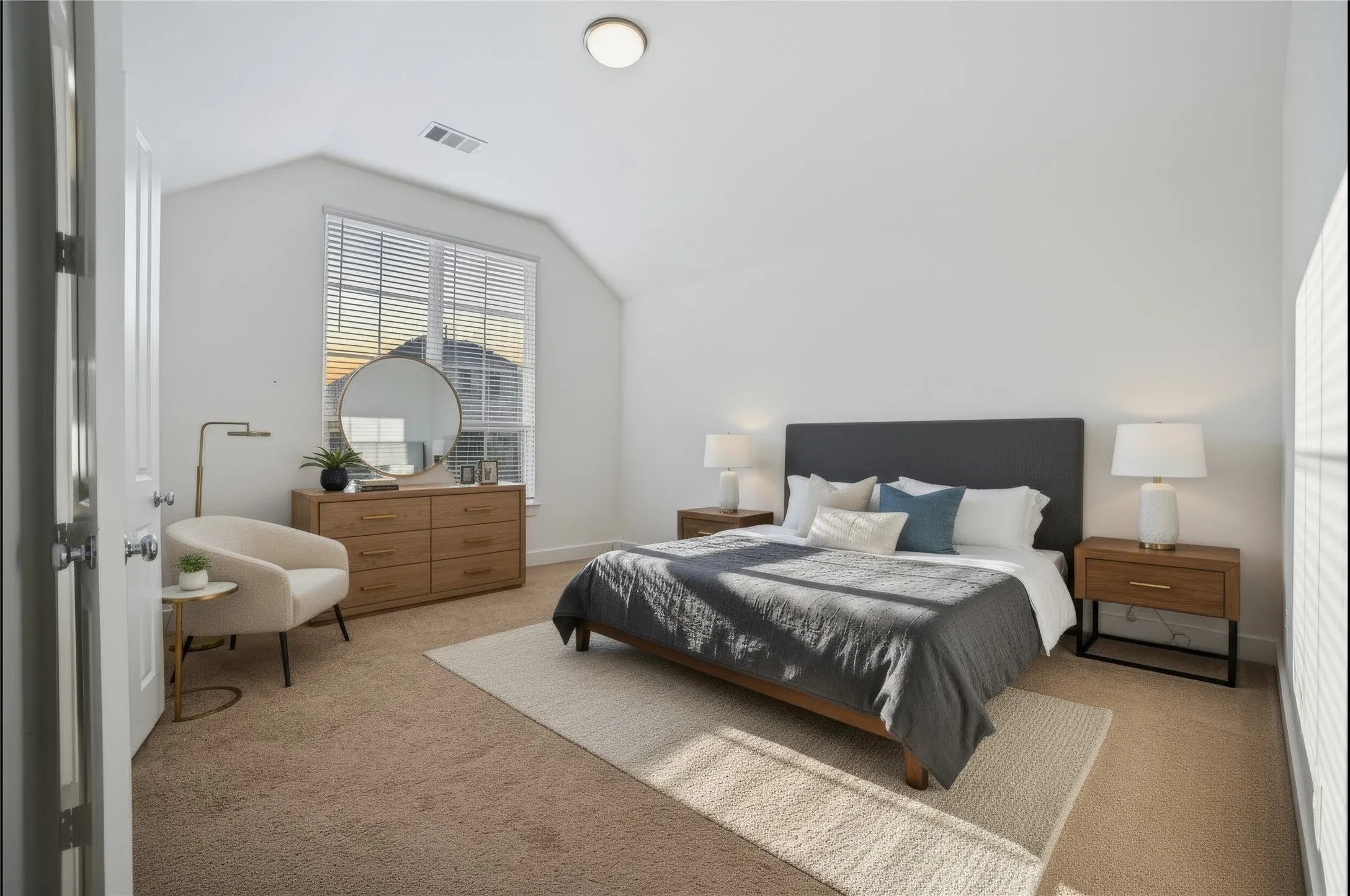 Single Family Residence For Rent in Collin County , 2836 Epping Way, Celina, Texas 75009, 5 Bedroom, 3 Bathroom, 2 Garage spaces, 2,521 Sqft, built in 2023, mls#21386168, Real Estate Agent in Celina, Homes For Rent in Collin county, Homes For Rent in Celina, Realtor in Celina Texas, Real Estate Brokerage Independent Realty Texas, Luminita Cordes Realtor