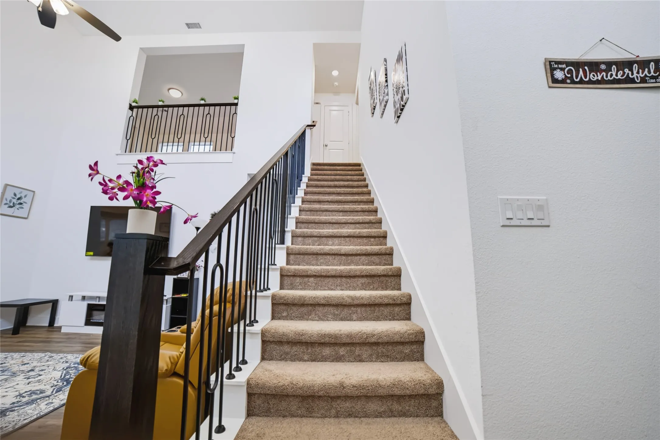 Single Family Residence For Rent in Collin County , 2836 Epping Way, Celina, Texas 75009, 5 Bedroom, 3 Bathroom, 2 Garage spaces, 2,521 Sqft, built in 2023, mls#21386168, Real Estate Agent in Celina, Homes For Rent in Collin county, Homes For Rent in Celina, Realtor in Celina Texas, Real Estate Brokerage Independent Realty Texas, Luminita Cordes Realtor