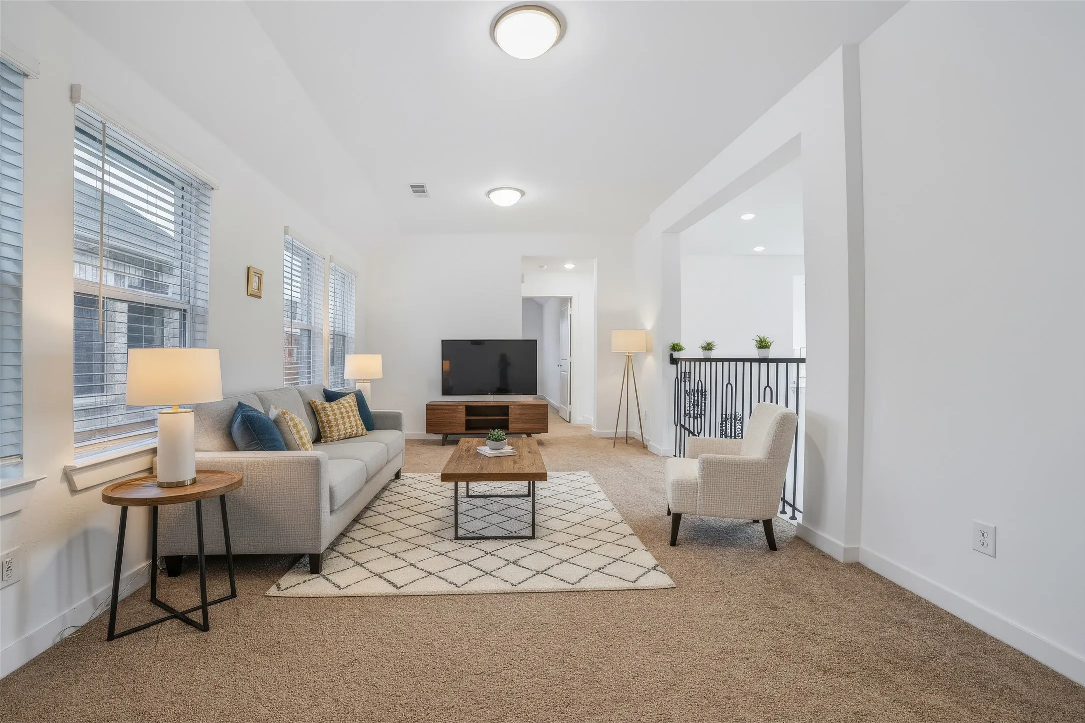 Single Family Residence For Rent in Collin County , 2836 Epping Way, Celina, Texas 75009, 5 Bedroom, 3 Bathroom, 2 Garage spaces, 2,521 Sqft, built in 2023, mls#21386168, Real Estate Agent in Celina, Homes For Rent in Collin county, Homes For Rent in Celina, Realtor in Celina Texas, Real Estate Brokerage Independent Realty Texas, Luminita Cordes Realtor