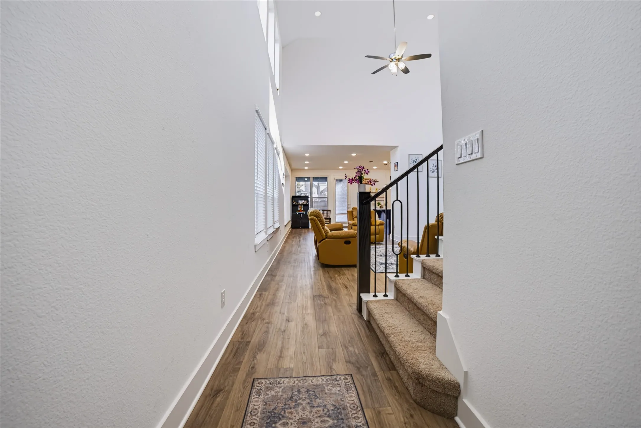 Single Family Residence For Rent in Collin County , 2836 Epping Way, Celina, Texas 75009, 5 Bedroom, 3 Bathroom, 2 Garage spaces, 2,521 Sqft, built in 2023, mls#21386168, Real Estate Agent in Celina, Homes For Rent in Collin county, Homes For Rent in Celina, Realtor in Celina Texas, Real Estate Brokerage Independent Realty Texas, Luminita Cordes Realtor