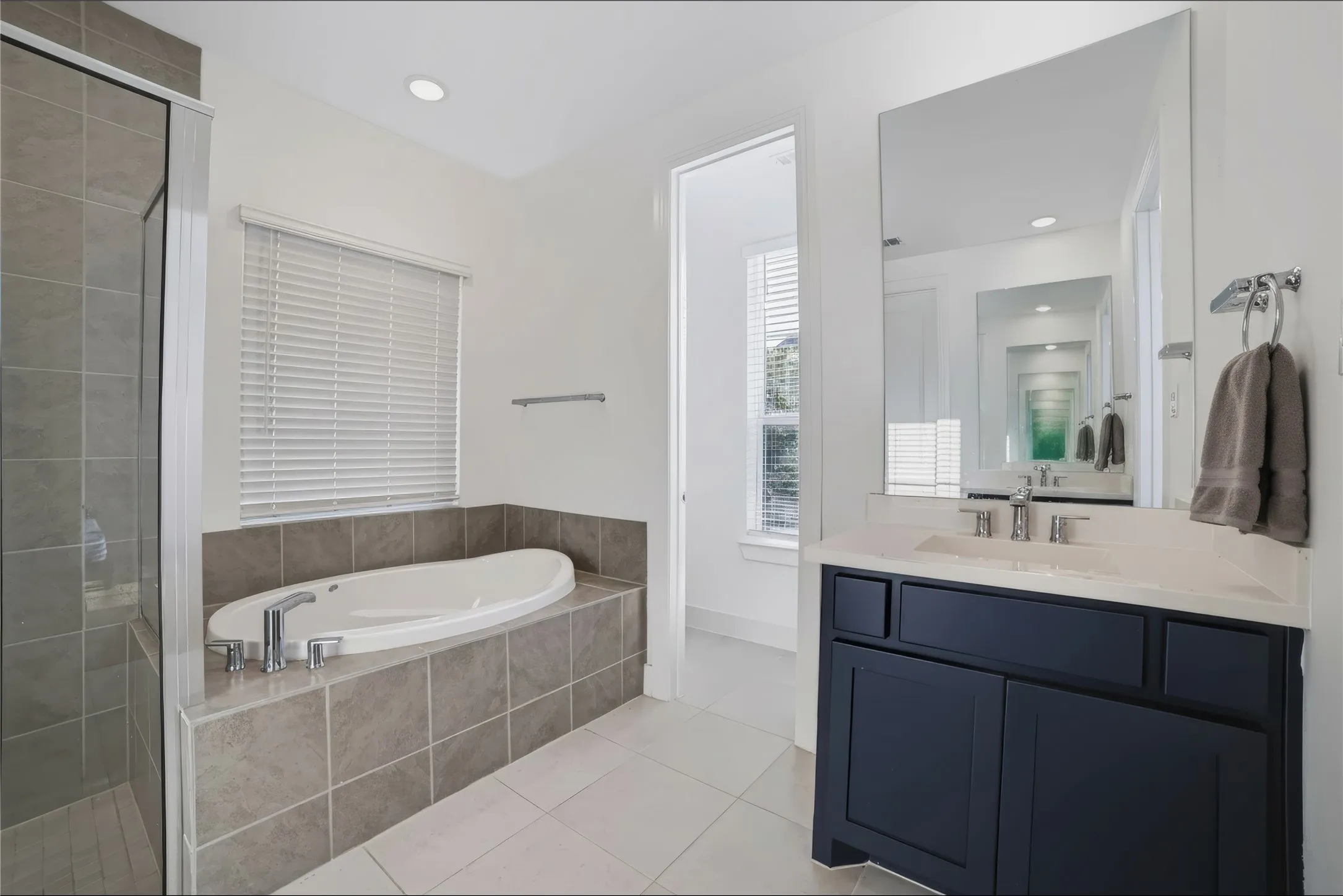 Single Family Residence For Rent in Collin County , 2836 Epping Way, Celina, Texas 75009, 5 Bedroom, 3 Bathroom, 2 Garage spaces, 2,521 Sqft, built in 2023, mls#21386168, Real Estate Agent in Celina, Homes For Rent in Collin county, Homes For Rent in Celina, Realtor in Celina Texas, Real Estate Brokerage Independent Realty Texas, Luminita Cordes Realtor