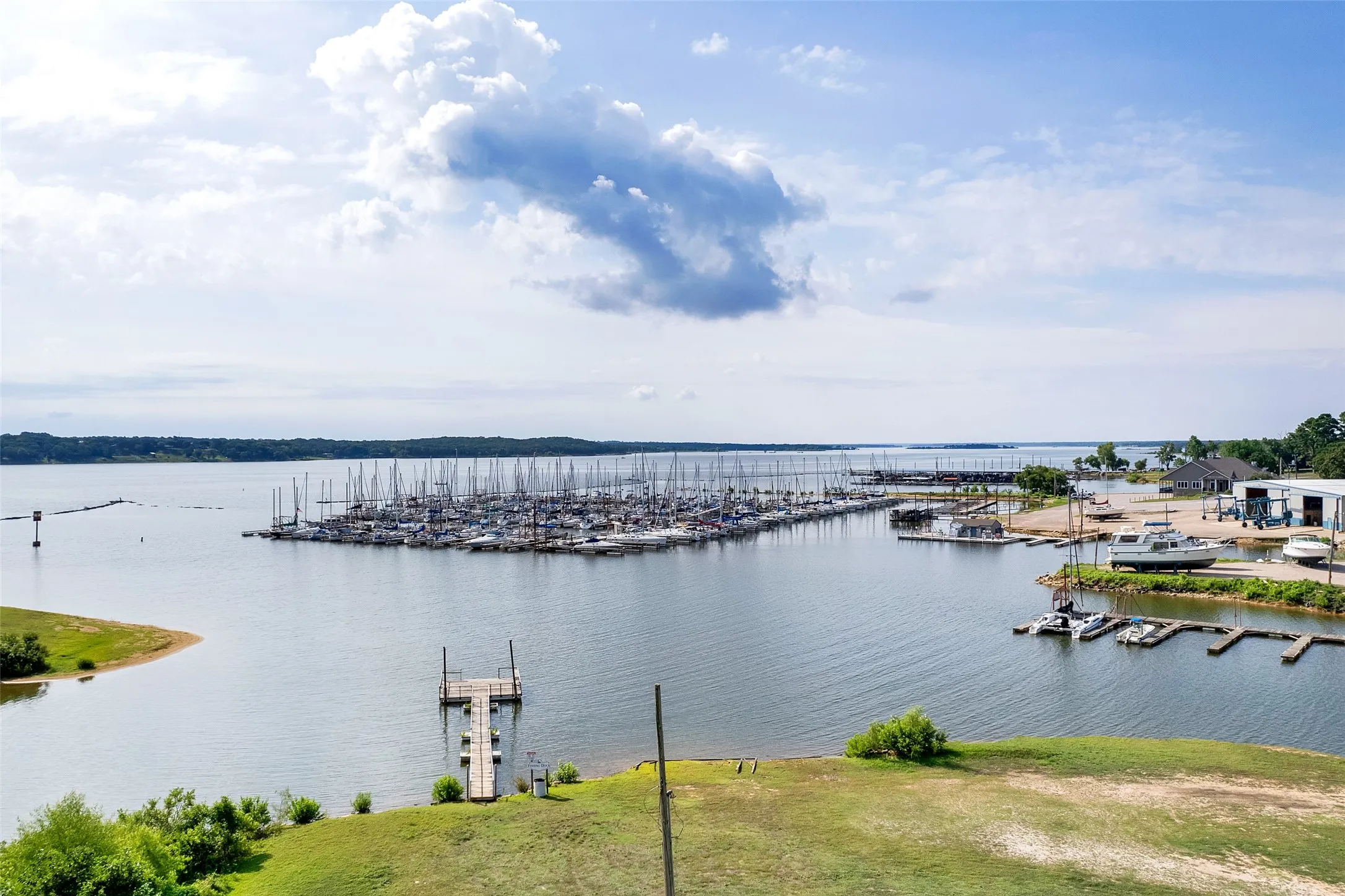 Unimproved Land For Sale in Grayson County , 57 Morning View Drive, Gordonville, Texas 76245, 0, 0, Garage spaces, 0 Sqft, built in 0, mls#21384749, Real Estate Agent in Gordonville, Homes For Sale in Grayson county, Homes For Sale in Gordonville, Realtor in Gordonville Texas, Real Estate Brokerage Independent Realty Texas, Luminita Cordes Realtor