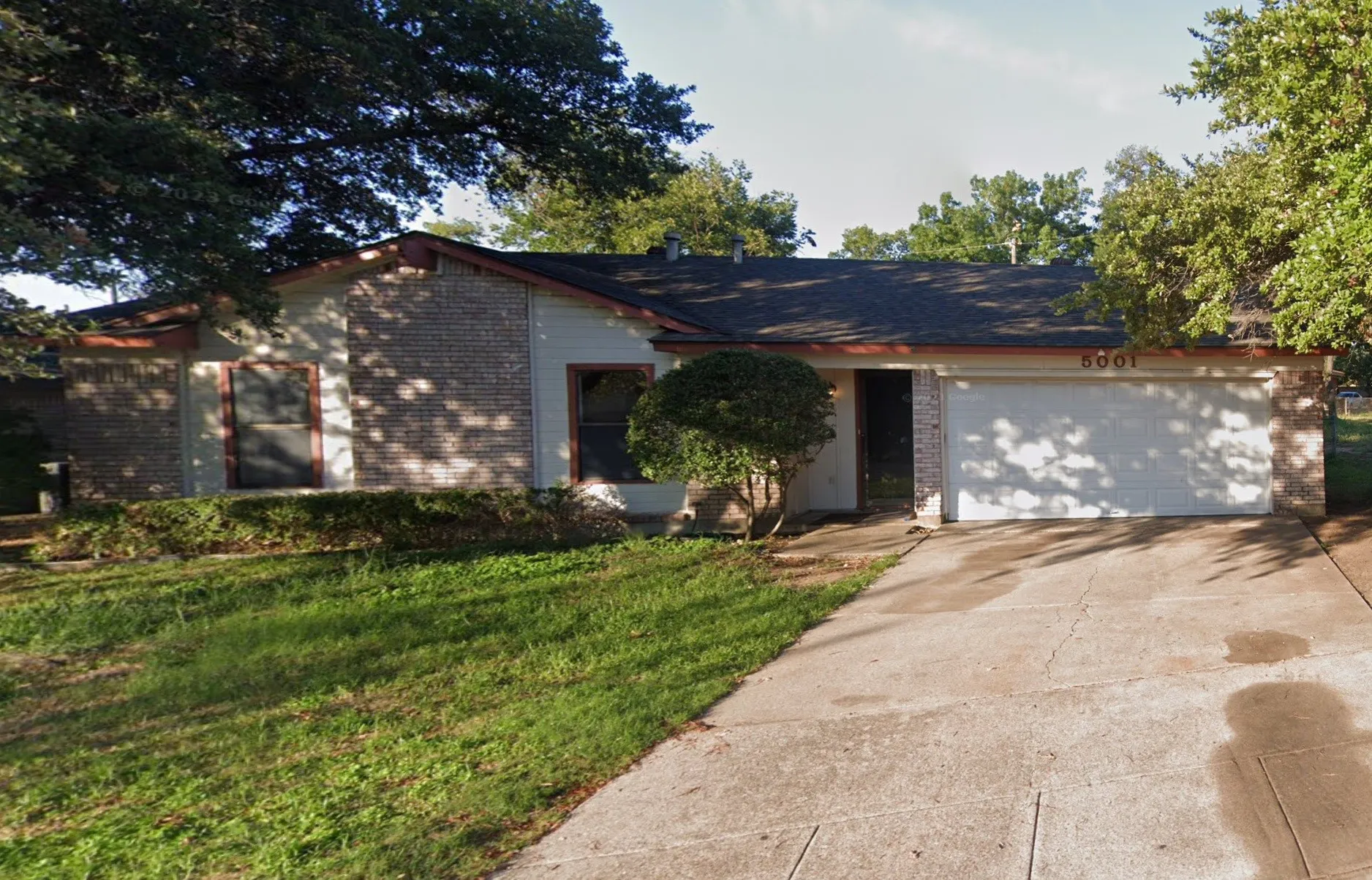 Single Family Residence For Rent in Tarrant County , 5001 Cummings Drive, North Richland Hills, Texas 76180, 4 Bedroom, 2 Bathroom, 2 Garage spaces, 1,288 Sqft, built in 1971, mls#21386197, Real Estate Agent in North Richland Hills, Homes For Rent in Tarrant county, Homes For Rent in North Richland Hills, Realtor in North Richland Hills Texas, Real Estate Brokerage Independent Realty Texas, Luminita Cordes Realtor