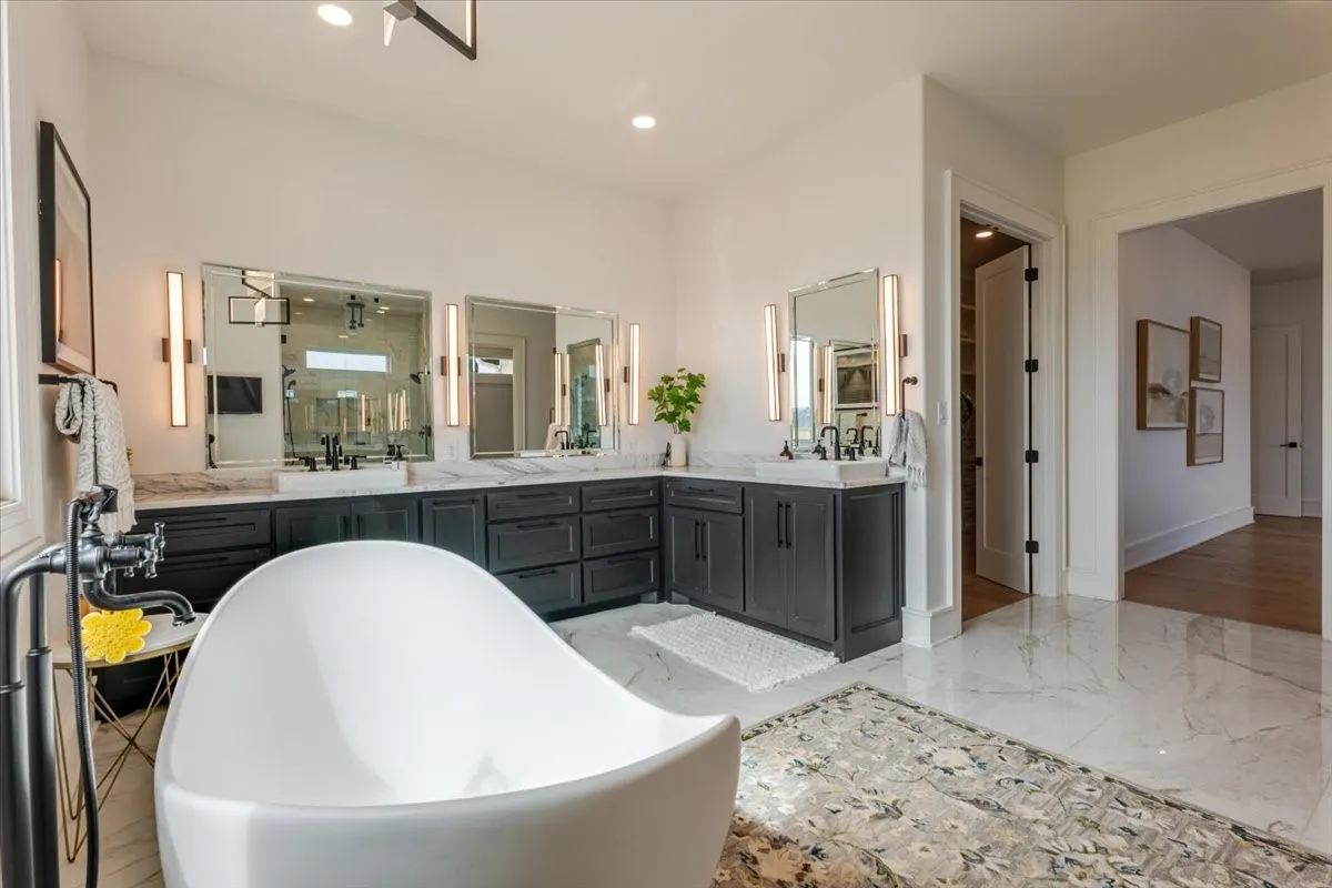 Single Family Residence For Sale in Palo Pinto County , 1011 Possum Point, Graford, Texas 76449, 5 Bedroom, 5 Bathroom, 2 Garage spaces, 5,362 Sqft, built in 2021, mls#21385630, Real Estate Agent in Graford, Homes For Sale in Palo Pinto county, Homes For Sale in Graford, Realtor in Graford Texas, Real Estate Brokerage Independent Realty Texas, Luminita Cordes Realtor