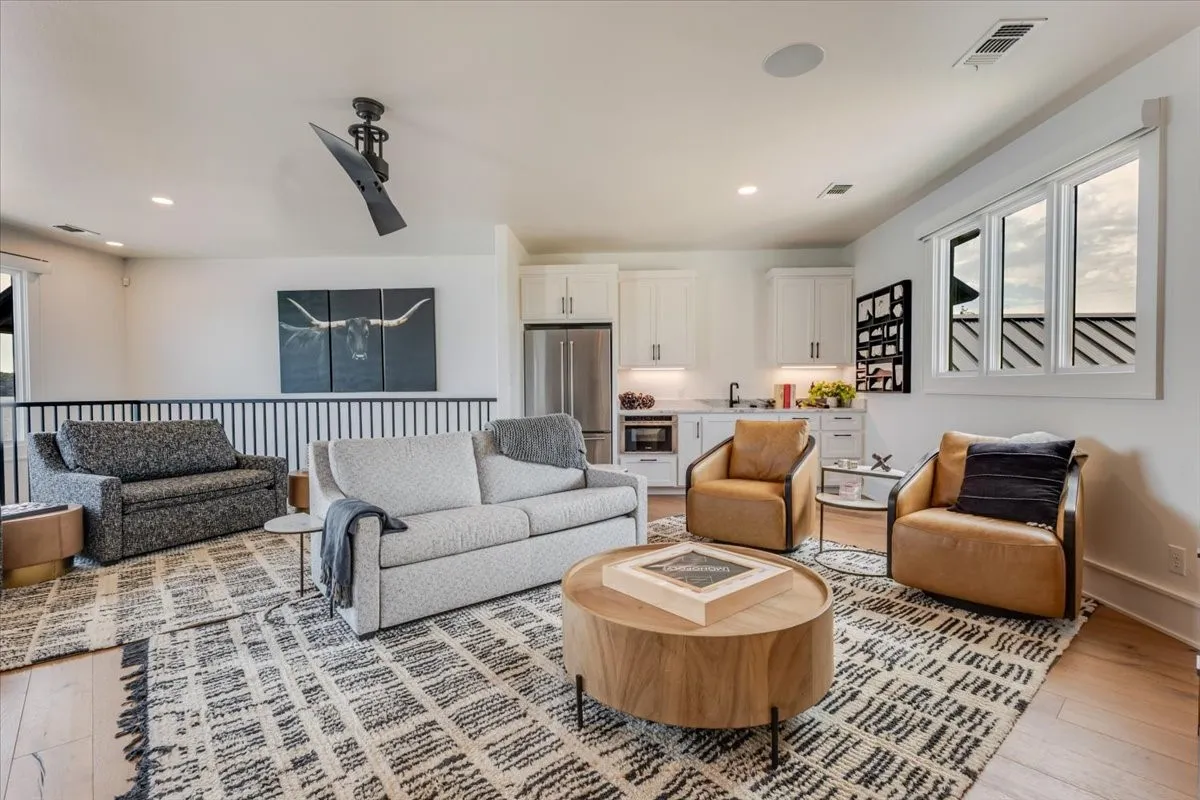 Single Family Residence For Sale in Palo Pinto County , 1011 Possum Point, Graford, Texas 76449, 5 Bedroom, 5 Bathroom, 2 Garage spaces, 5,362 Sqft, built in 2021, mls#21385630, Real Estate Agent in Graford, Homes For Sale in Palo Pinto county, Homes For Sale in Graford, Realtor in Graford Texas, Real Estate Brokerage Independent Realty Texas, Luminita Cordes Realtor