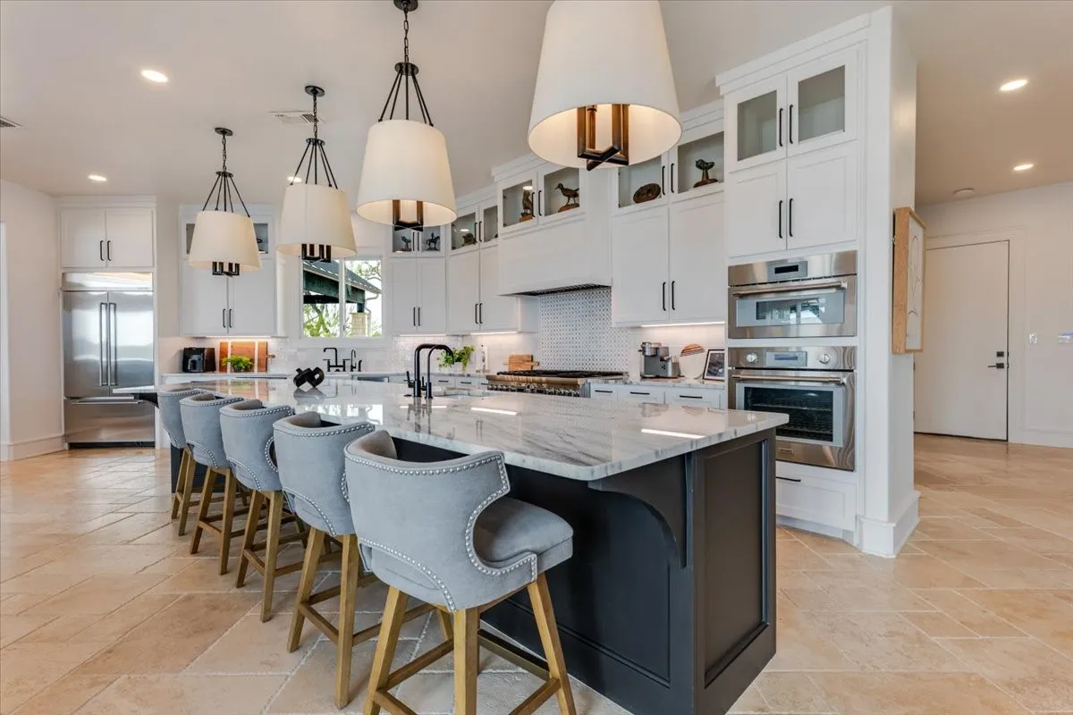 Single Family Residence For Sale in Palo Pinto County , 1011 Possum Point, Graford, Texas 76449, 5 Bedroom, 5 Bathroom, 2 Garage spaces, 5,362 Sqft, built in 2021, mls#21385630, Real Estate Agent in Graford, Homes For Sale in Palo Pinto county, Homes For Sale in Graford, Realtor in Graford Texas, Real Estate Brokerage Independent Realty Texas, Luminita Cordes Realtor
