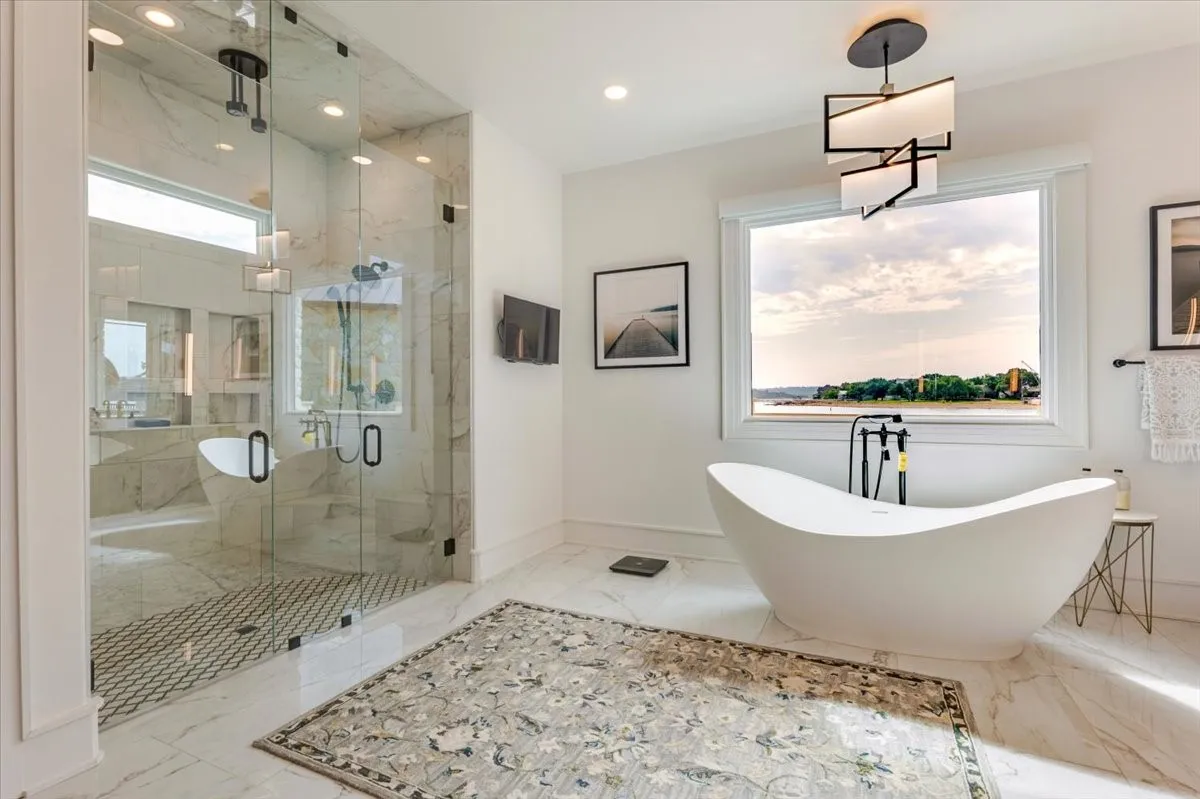 Single Family Residence For Sale in Palo Pinto County , 1011 Possum Point, Graford, Texas 76449, 5 Bedroom, 5 Bathroom, 2 Garage spaces, 5,362 Sqft, built in 2021, mls#21385630, Real Estate Agent in Graford, Homes For Sale in Palo Pinto county, Homes For Sale in Graford, Realtor in Graford Texas, Real Estate Brokerage Independent Realty Texas, Luminita Cordes Realtor