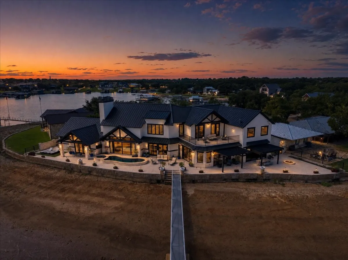 Single Family Residence For Sale in Palo Pinto County , 1011 Possum Point, Graford, Texas 76449, 5 Bedroom, 5 Bathroom, 2 Garage spaces, 5,362 Sqft, built in 2021, mls#21385630, Real Estate Agent in Graford, Homes For Sale in Palo Pinto county, Homes For Sale in Graford, Realtor in Graford Texas, Real Estate Brokerage Independent Realty Texas, Luminita Cordes Realtor