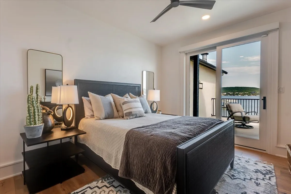 Single Family Residence For Sale in Palo Pinto County , 1011 Possum Point, Graford, Texas 76449, 5 Bedroom, 5 Bathroom, 2 Garage spaces, 5,362 Sqft, built in 2021, mls#21385630, Real Estate Agent in Graford, Homes For Sale in Palo Pinto county, Homes For Sale in Graford, Realtor in Graford Texas, Real Estate Brokerage Independent Realty Texas, Luminita Cordes Realtor