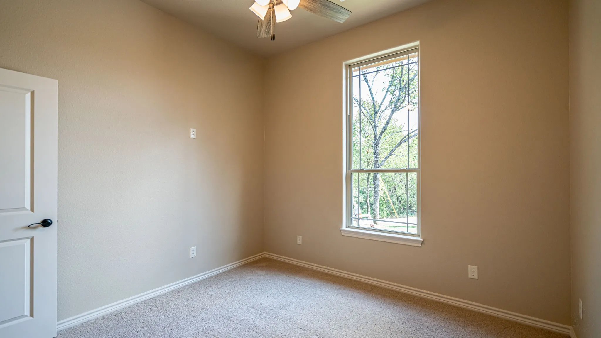 Single Family Residence For Sale in Hood County , 2714 Austin Drive, Granbury, Texas 76048, 3 Bedroom, 2 Bathroom, 2 Garage spaces, 1,547 Sqft, built in 2025, mls#21386195, Real Estate Agent in Granbury, Homes For Sale in Hood county, Homes For Sale in Granbury, Realtor in Granbury Texas, Real Estate Brokerage Independent Realty Texas, Luminita Cordes Realtor