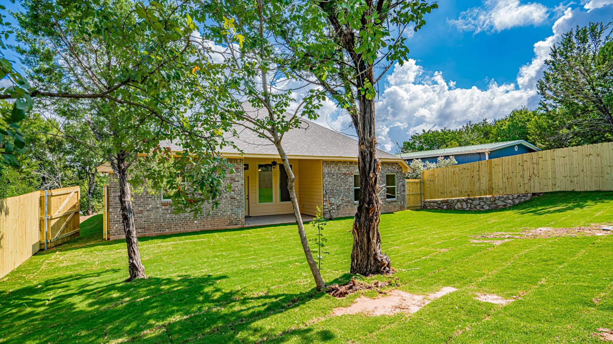 Single Family Residence For Sale in Hood County , 2714 Austin Drive, Granbury, Texas 76048, 3 Bedroom, 2 Bathroom, 2 Garage spaces, 1,547 Sqft, built in 2025, mls#21386195, Real Estate Agent in Granbury, Homes For Sale in Hood county, Homes For Sale in Granbury, Realtor in Granbury Texas, Real Estate Brokerage Independent Realty Texas, Luminita Cordes Realtor