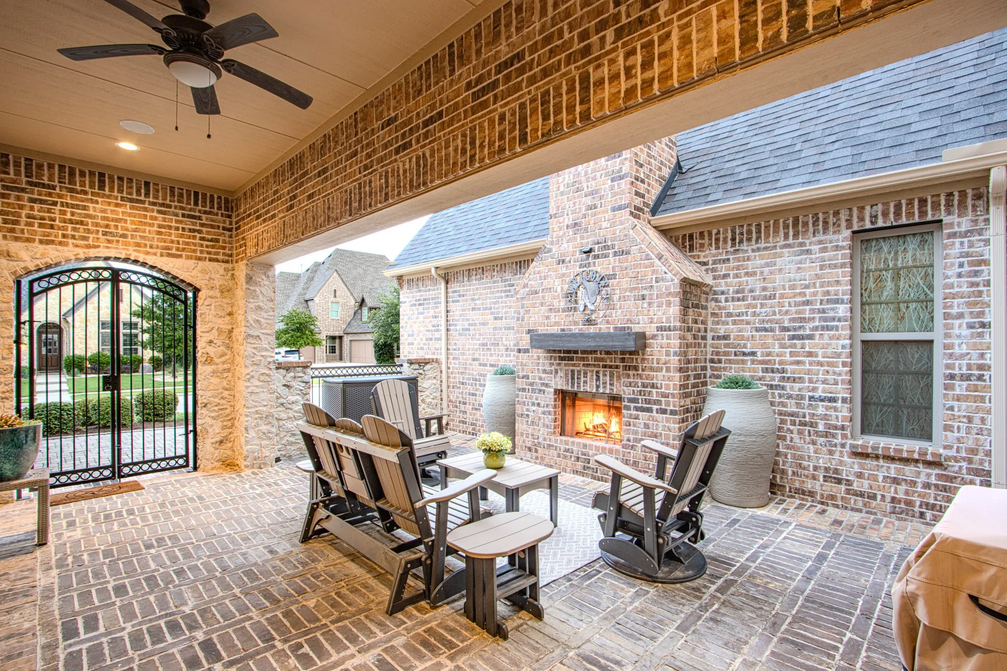 Cozy up around the outdoor fireplace in the courtyard!
