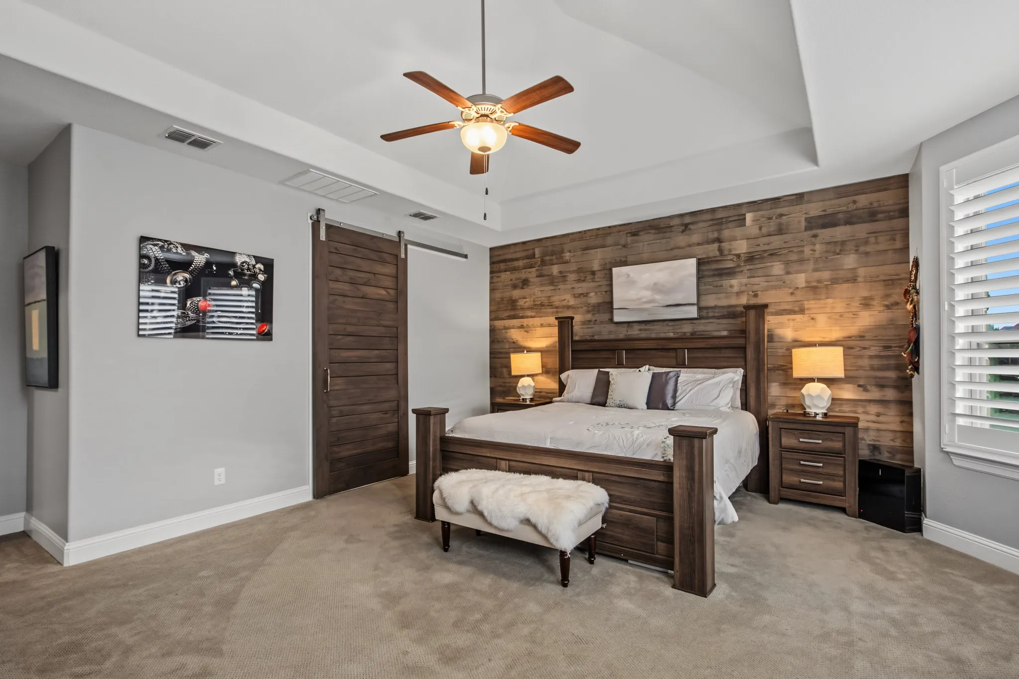 Single Family Residence For Sale in Denton County , 3509 Sutton Drive, Flower Mound, Texas 75028, 5 Bedroom, 6 Bathroom, 3 Garage spaces, 4,497 Sqft, built in 2016, mls#21386191, Real Estate Agent in Flower Mound, Homes For Sale in Denton county, Homes For Sale in Flower Mound, Realtor in Flower Mound Texas, Real Estate Brokerage Independent Realty Texas, Luminita Cordes Realtor