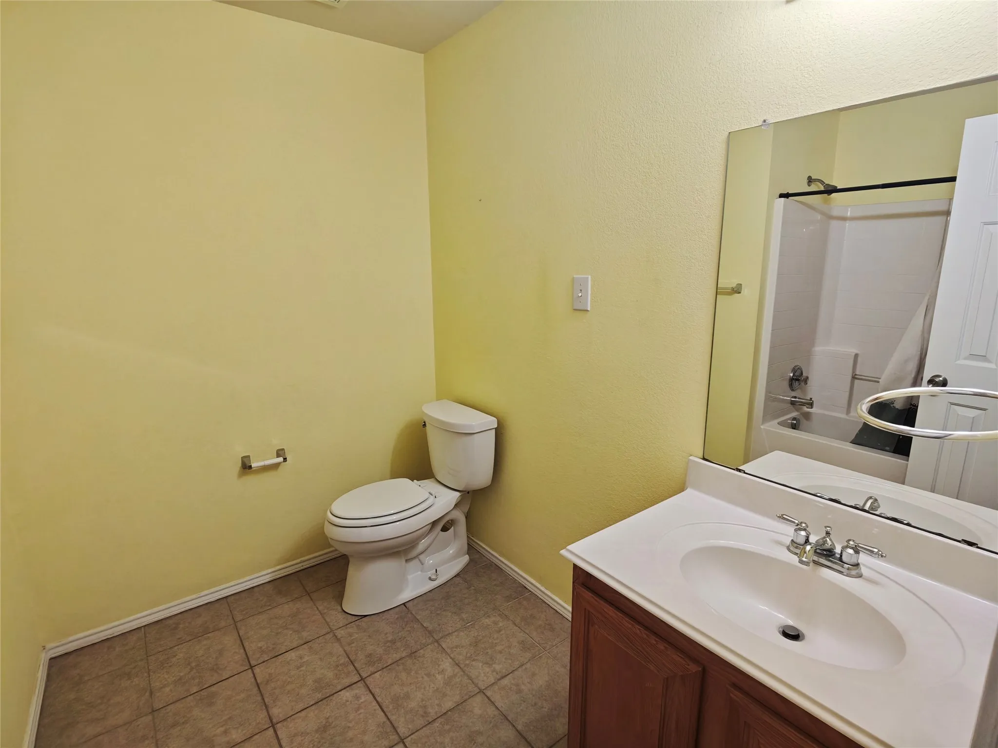 Single Family Residence For Rent in Collin County , 1304 Hansberry Drive, Allen, Texas 75002, 3 Bedroom, 2 Bathroom, 2 Garage spaces, 1,969 Sqft, built in 2003, mls#21386201, Real Estate Agent in Allen, Homes For Rent in Collin county, Homes For Rent in Allen, Realtor in Allen Texas, Real Estate Brokerage Independent Realty Texas, Luminita Cordes Realtor