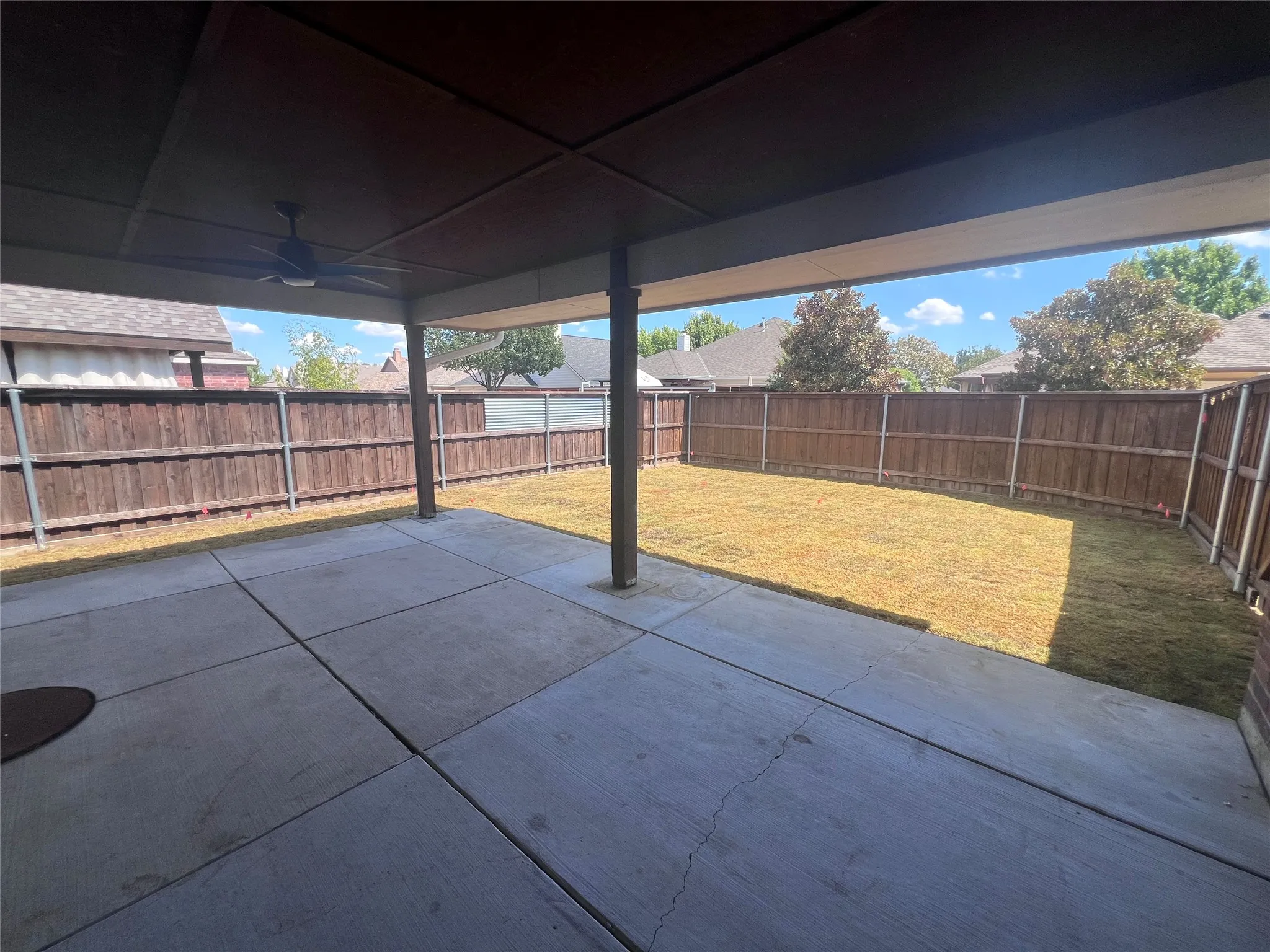Single Family Residence For Rent in Collin County , 1304 Hansberry Drive, Allen, Texas 75002, 3 Bedroom, 2 Bathroom, 2 Garage spaces, 1,969 Sqft, built in 2003, mls#21386201, Real Estate Agent in Allen, Homes For Rent in Collin county, Homes For Rent in Allen, Realtor in Allen Texas, Real Estate Brokerage Independent Realty Texas, Luminita Cordes Realtor