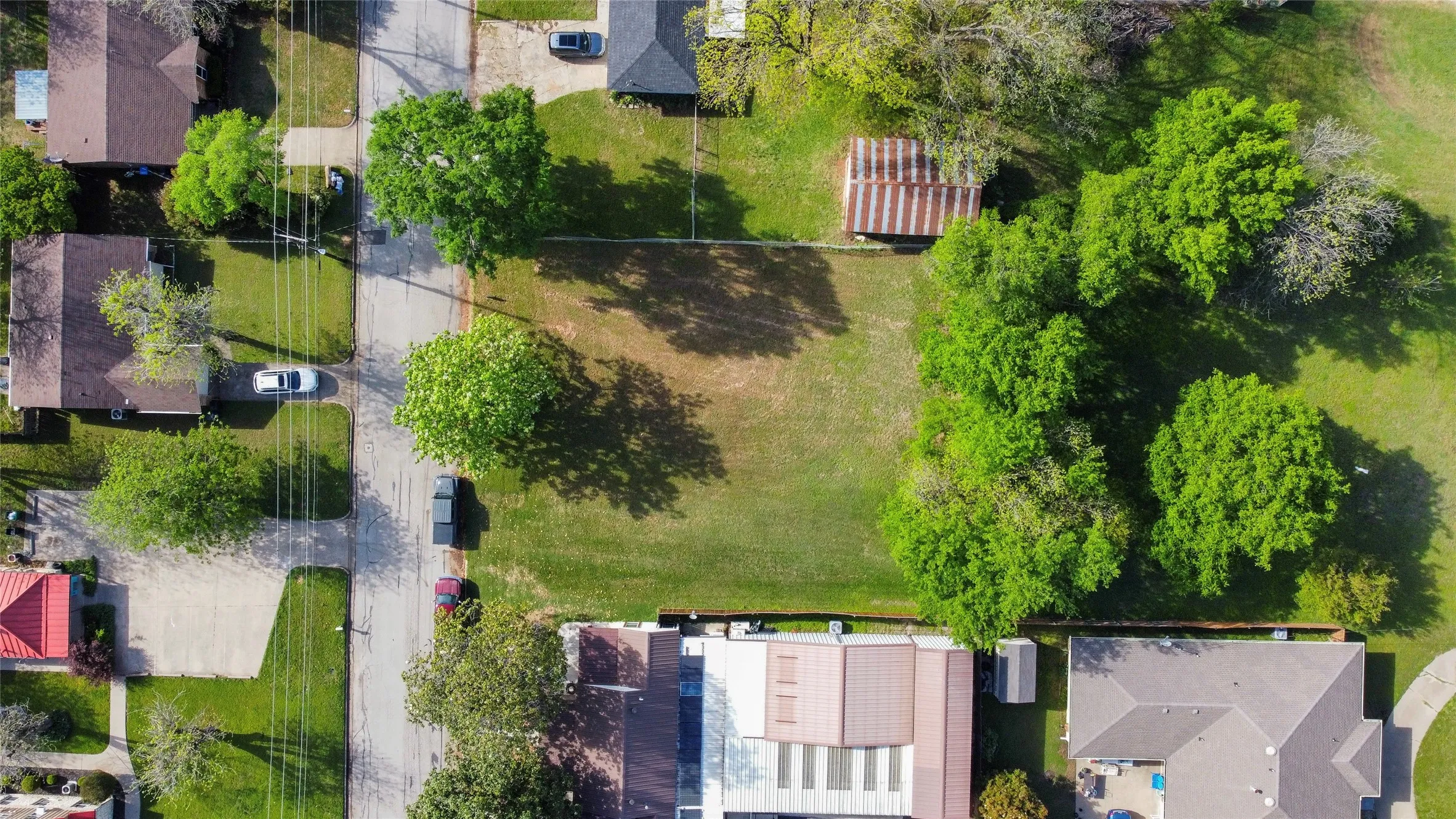 Unimproved Land For Sale in Johnson County , 200 S Scott Street, Burleson, Texas 76028, 0, 0, Garage spaces, 0 Sqft, built in 1958, mls#21386223, Real Estate Agent in Burleson, Homes For Sale in Johnson county, Homes For Sale in Burleson, Realtor in Burleson Texas, Real Estate Brokerage Independent Realty Texas, Luminita Cordes Realtor