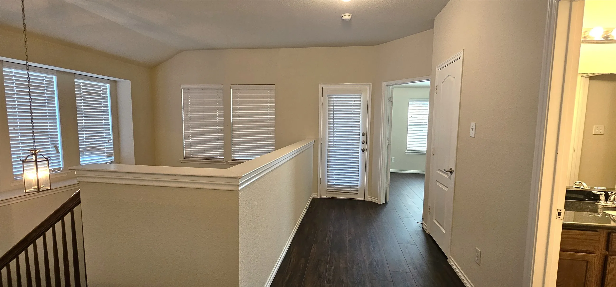 Single Family Residence For Rent in Denton County , 1117 Caudle Lane, Savannah, Texas 76227, 4 Bedroom, 4 Bathroom, 2 Garage spaces, 3,036 Sqft, built in 2008, mls#21386128, Real Estate Agent in Savannah, Homes For Rent in Denton county, Homes For Rent in Savannah, Realtor in Savannah Texas, Real Estate Brokerage Independent Realty Texas, Luminita Cordes Realtor