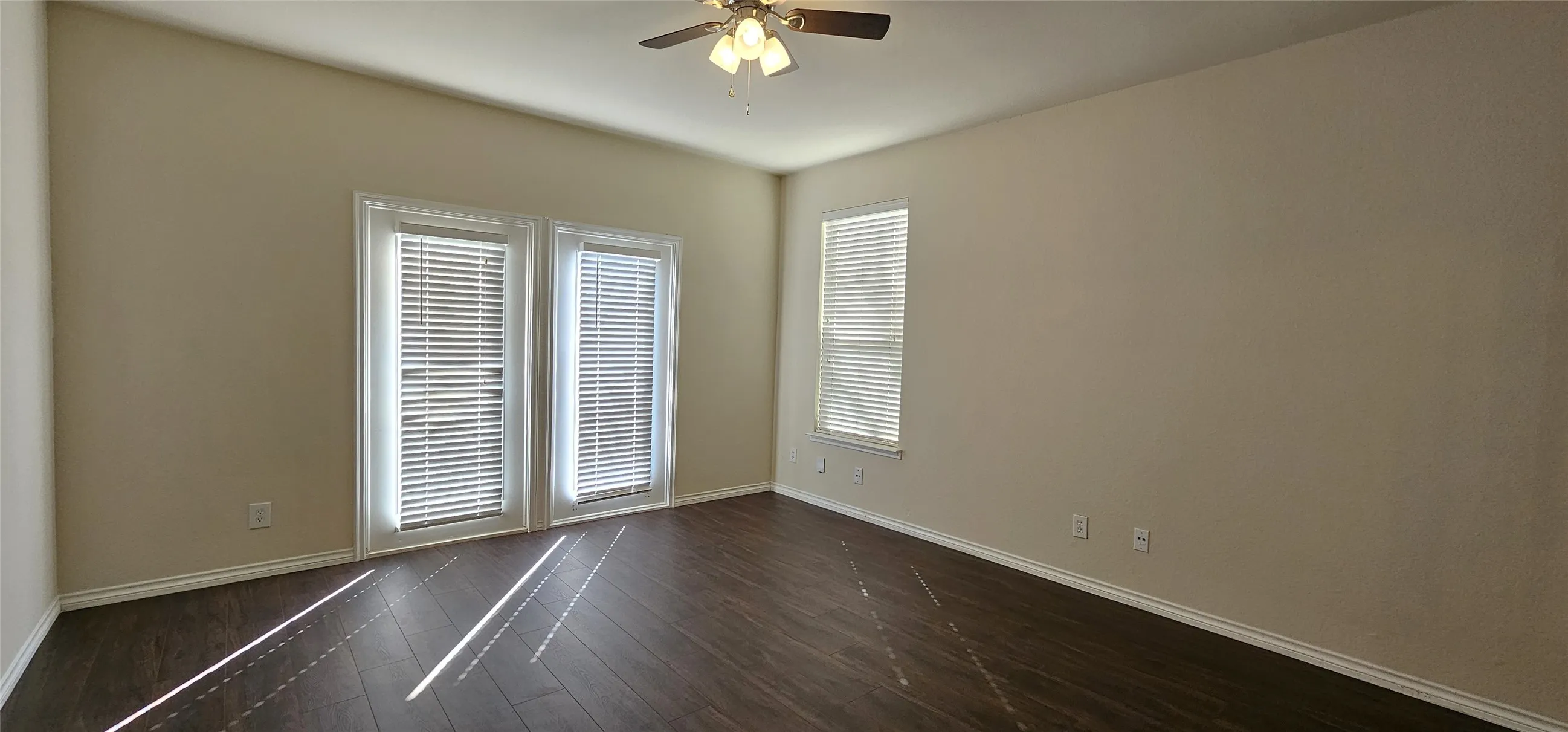 Single Family Residence For Rent in Denton County , 1117 Caudle Lane, Savannah, Texas 76227, 4 Bedroom, 4 Bathroom, 2 Garage spaces, 3,036 Sqft, built in 2008, mls#21386128, Real Estate Agent in Savannah, Homes For Rent in Denton county, Homes For Rent in Savannah, Realtor in Savannah Texas, Real Estate Brokerage Independent Realty Texas, Luminita Cordes Realtor