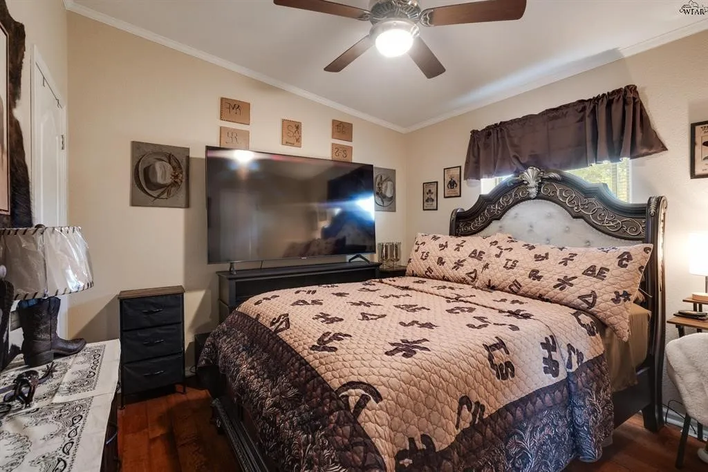 Single Family Residence For Sale in Clay County , 7653 FM 2606, Henrietta, Texas 76365, 4 Bedroom, 3 Bathroom, 1 Garage spaces, 2,280 Sqft, built in 2010, mls#21386147, Real Estate Agent in Henrietta, Homes For Sale in Clay county, Homes For Sale in Henrietta, Realtor in Henrietta Texas, Real Estate Brokerage Independent Realty Texas, Luminita Cordes Realtor