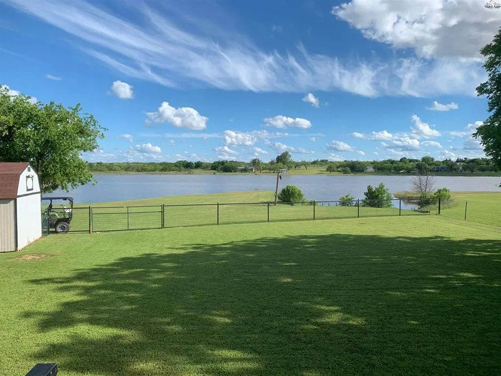Picture taken when water level was up