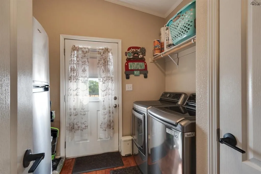 Single Family Residence For Sale in Clay County , 7653 FM 2606, Henrietta, Texas 76365, 4 Bedroom, 3 Bathroom, 1 Garage spaces, 2,280 Sqft, built in 2010, mls#21386147, Real Estate Agent in Henrietta, Homes For Sale in Clay county, Homes For Sale in Henrietta, Realtor in Henrietta Texas, Real Estate Brokerage Independent Realty Texas, Luminita Cordes Realtor