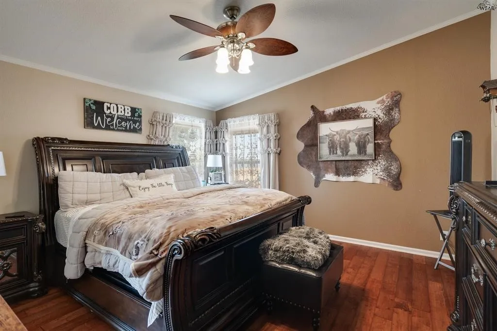 Single Family Residence For Sale in Clay County , 7653 FM 2606, Henrietta, Texas 76365, 4 Bedroom, 3 Bathroom, 1 Garage spaces, 2,280 Sqft, built in 2010, mls#21386147, Real Estate Agent in Henrietta, Homes For Sale in Clay county, Homes For Sale in Henrietta, Realtor in Henrietta Texas, Real Estate Brokerage Independent Realty Texas, Luminita Cordes Realtor