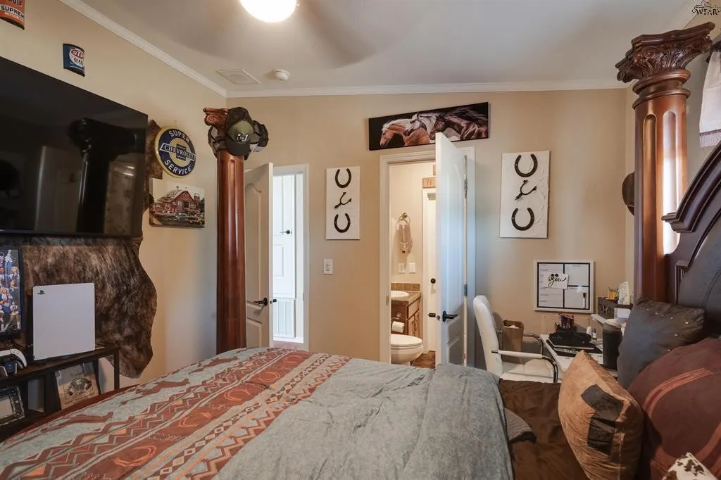 Single Family Residence For Sale in Clay County , 7653 FM 2606, Henrietta, Texas 76365, 4 Bedroom, 3 Bathroom, 1 Garage spaces, 2,280 Sqft, built in 2010, mls#21386147, Real Estate Agent in Henrietta, Homes For Sale in Clay county, Homes For Sale in Henrietta, Realtor in Henrietta Texas, Real Estate Brokerage Independent Realty Texas, Luminita Cordes Realtor