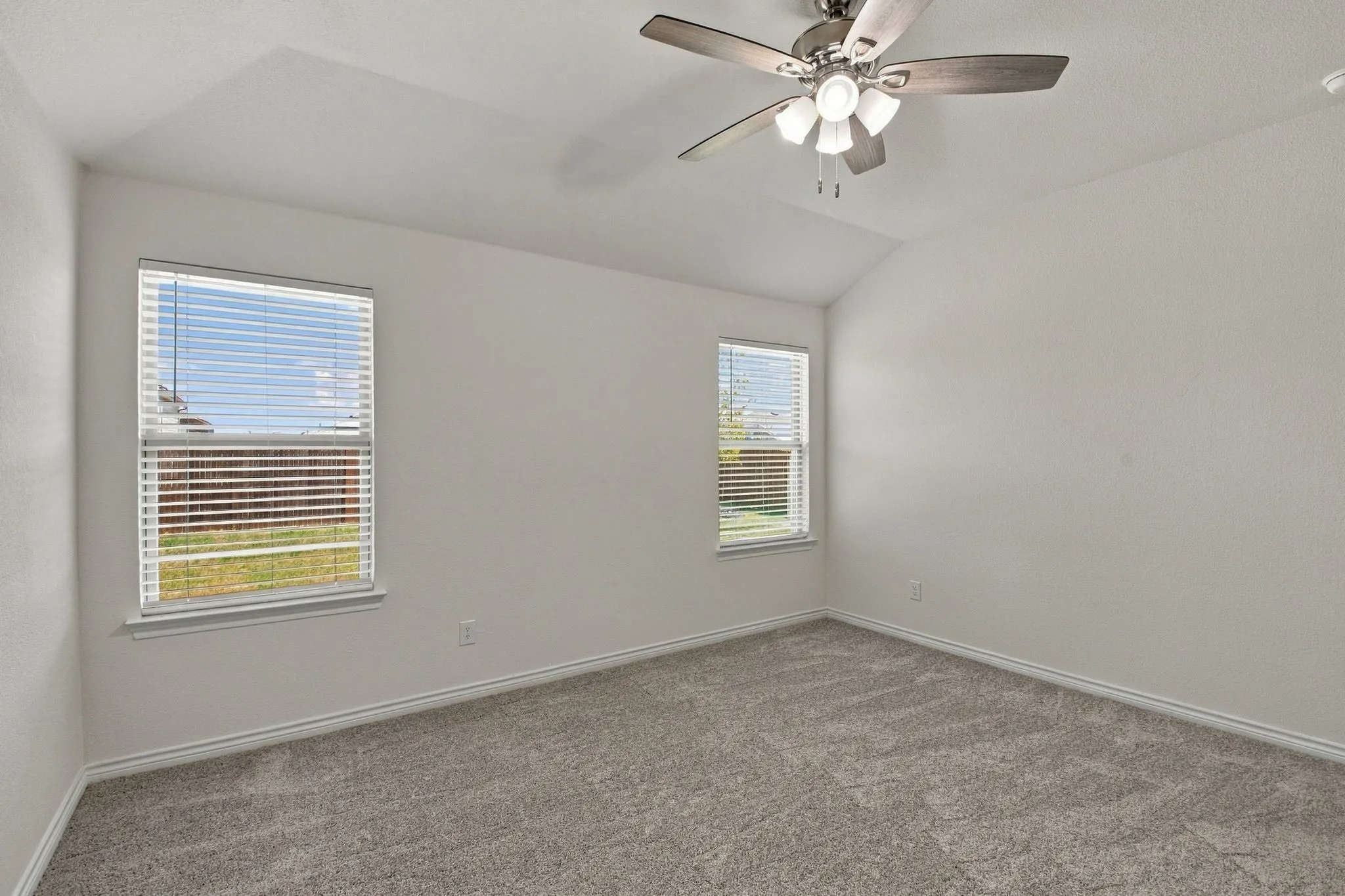 Single Family Residence For Sale in Collin County , 7424 Alfriston Place, Mc Kinney, Texas 75071, 3 Bedroom, 2 Bathroom, 2 Garage spaces, 1,480 Sqft, built in 2024, mls#21386215, Real Estate Agent in Mc Kinney, Homes For Sale in Collin county, Homes For Sale in Mc Kinney, Realtor in Mc Kinney Texas, Real Estate Brokerage Independent Realty Texas, Luminita Cordes Realtor
