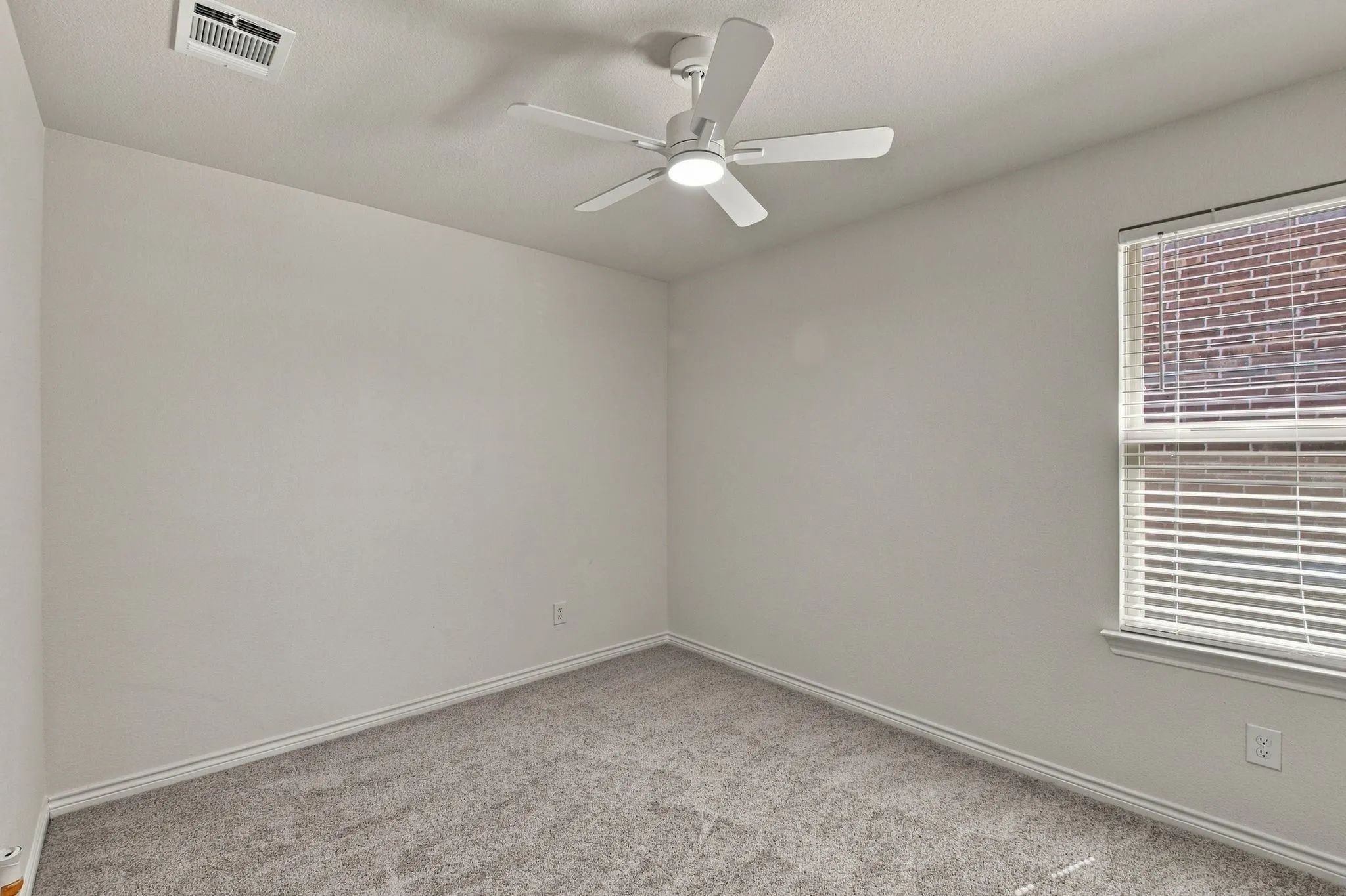 Single Family Residence For Sale in Collin County , 7424 Alfriston Place, Mc Kinney, Texas 75071, 3 Bedroom, 2 Bathroom, 2 Garage spaces, 1,480 Sqft, built in 2024, mls#21386215, Real Estate Agent in Mc Kinney, Homes For Sale in Collin county, Homes For Sale in Mc Kinney, Realtor in Mc Kinney Texas, Real Estate Brokerage Independent Realty Texas, Luminita Cordes Realtor