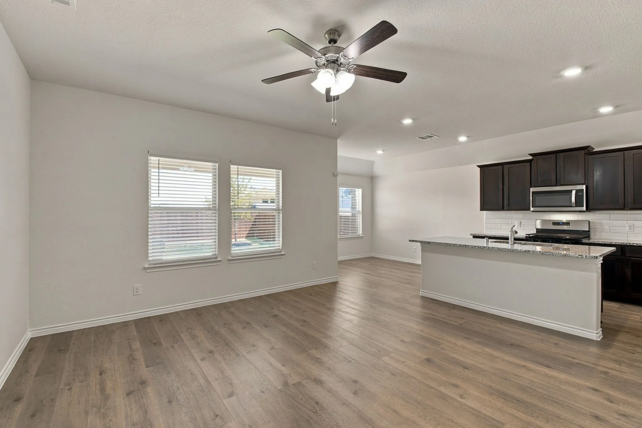 Single Family Residence For Sale in Collin County , 7424 Alfriston Place, Mc Kinney, Texas 75071, 3 Bedroom, 2 Bathroom, 2 Garage spaces, 1,480 Sqft, built in 2024, mls#21386215, Real Estate Agent in Mc Kinney, Homes For Sale in Collin county, Homes For Sale in Mc Kinney, Realtor in Mc Kinney Texas, Real Estate Brokerage Independent Realty Texas, Luminita Cordes Realtor