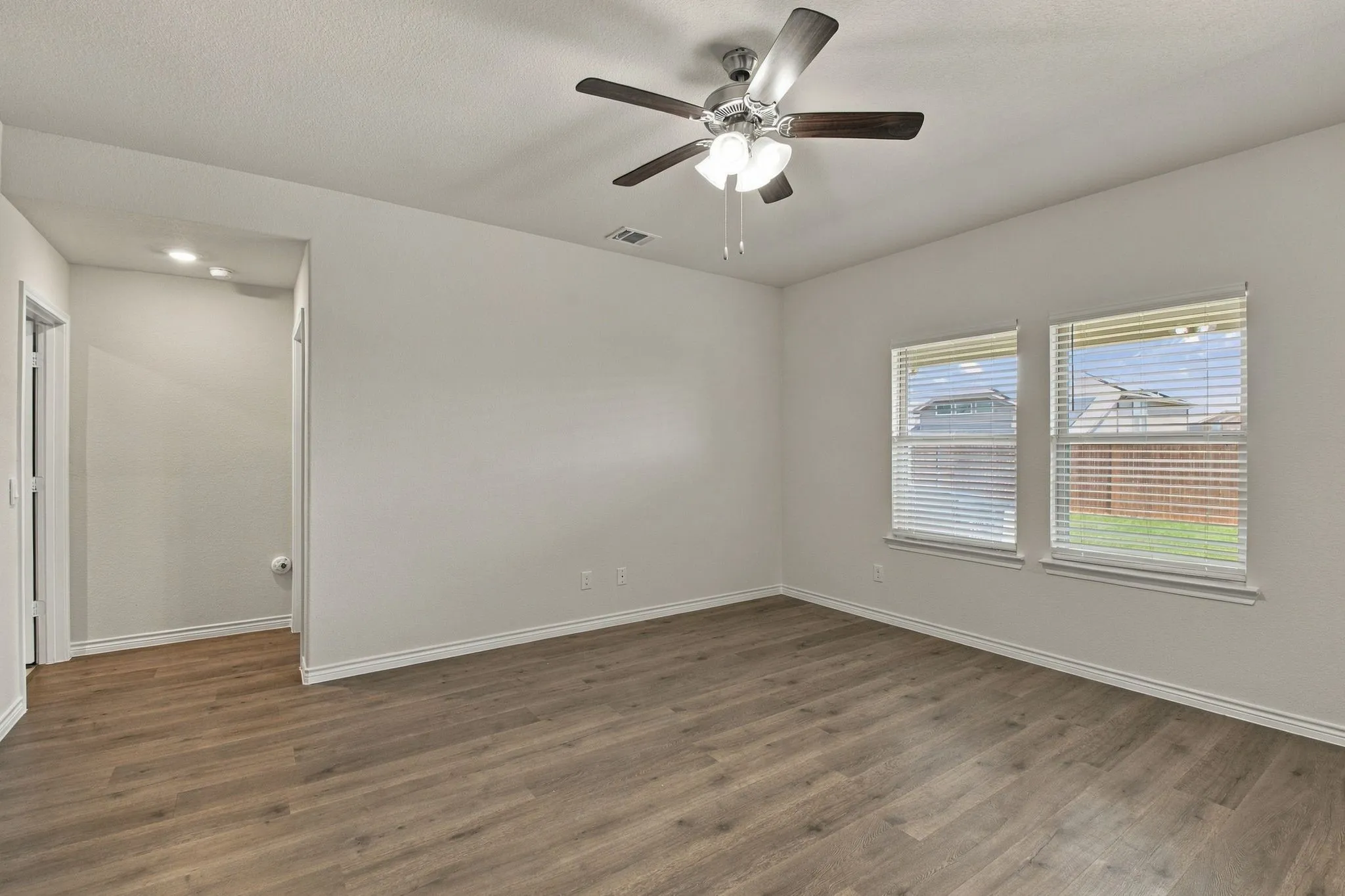 Single Family Residence For Sale in Collin County , 7424 Alfriston Place, Mc Kinney, Texas 75071, 3 Bedroom, 2 Bathroom, 2 Garage spaces, 1,480 Sqft, built in 2024, mls#21386215, Real Estate Agent in Mc Kinney, Homes For Sale in Collin county, Homes For Sale in Mc Kinney, Realtor in Mc Kinney Texas, Real Estate Brokerage Independent Realty Texas, Luminita Cordes Realtor